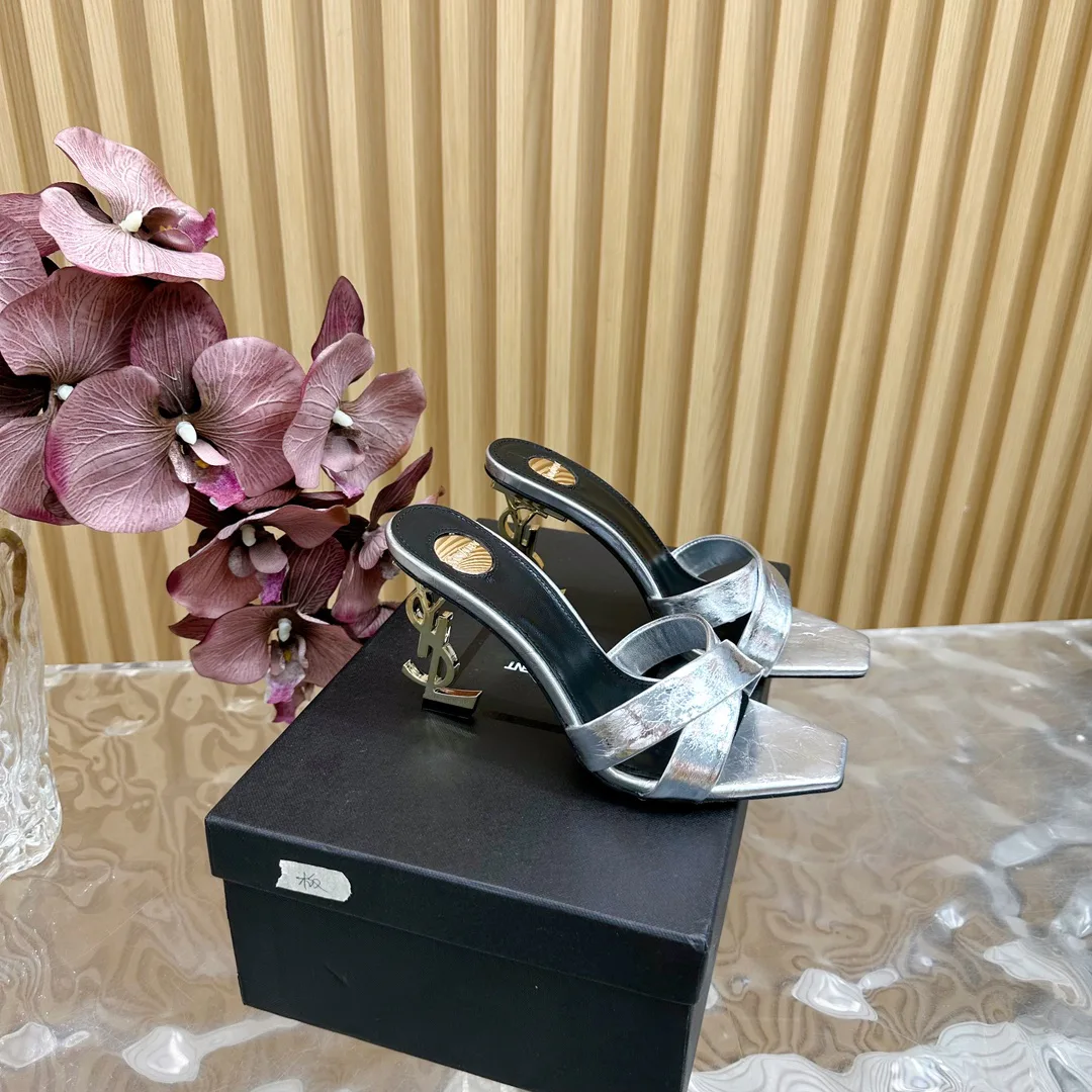 Босоножки Женские Saint Laurent 655605