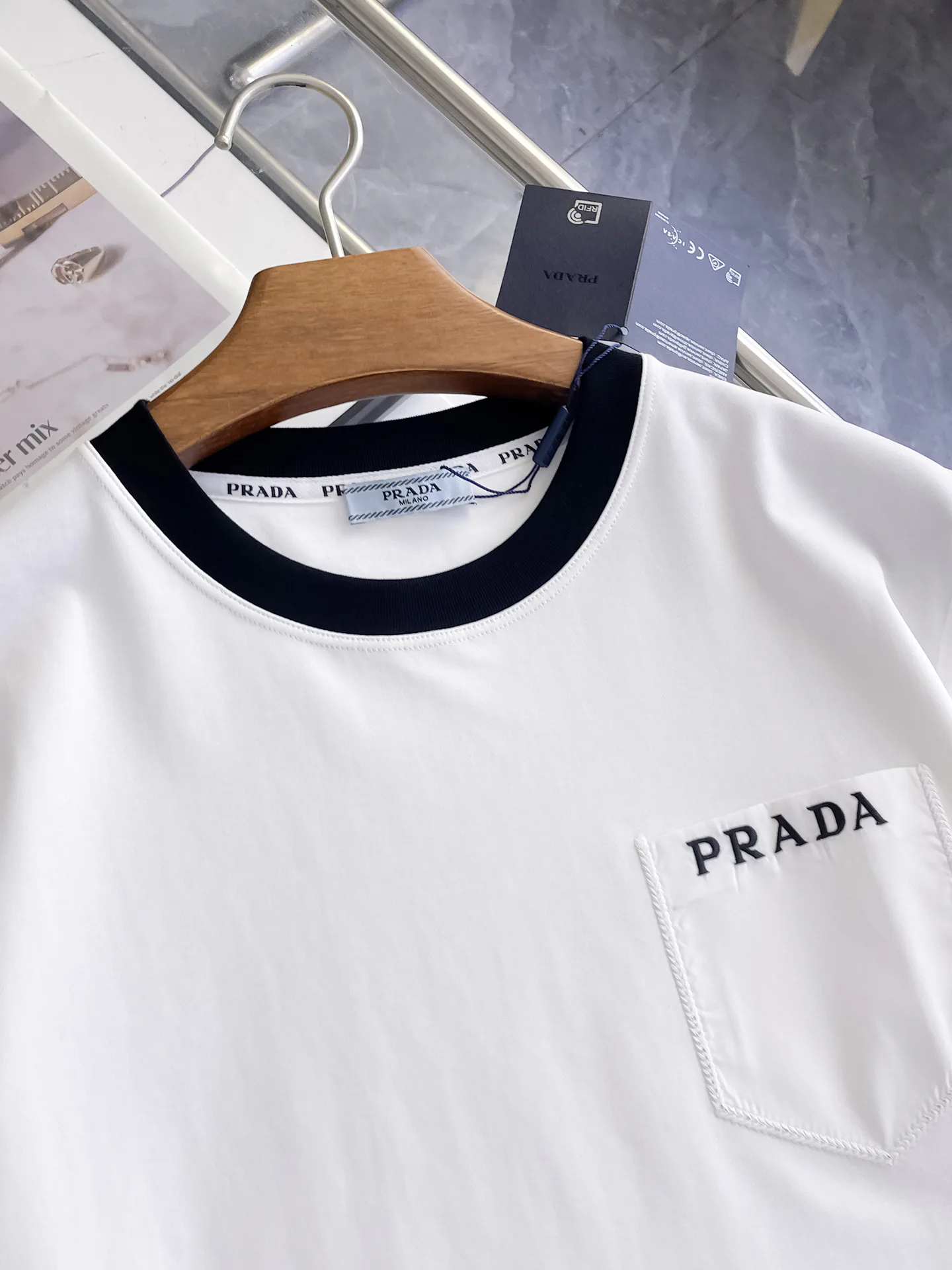 Футболки Мужские Prada 17579692