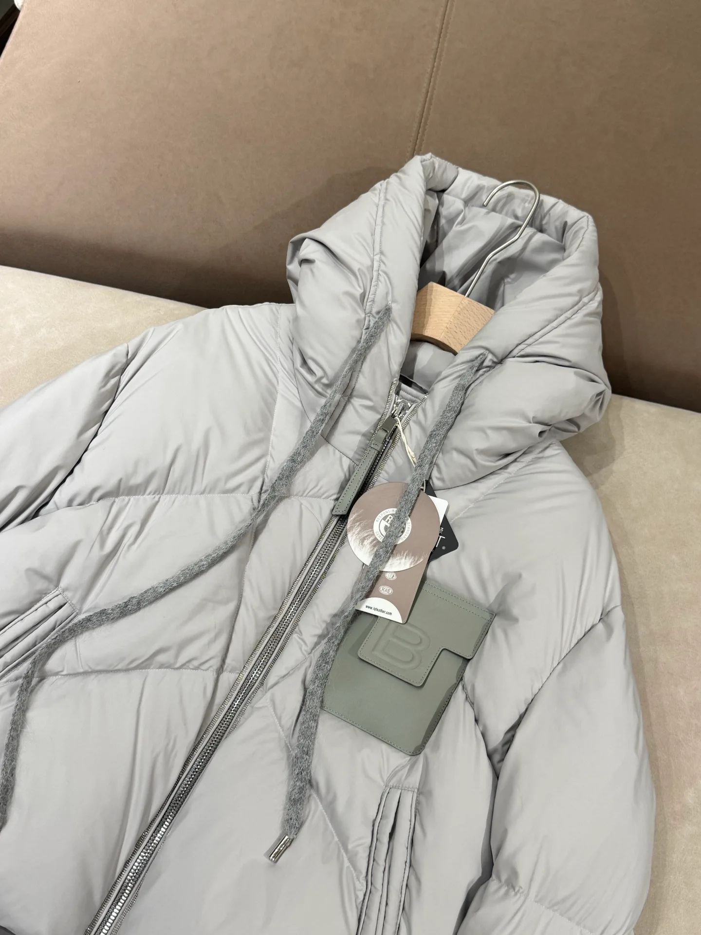 Куртки И Пуховики Женские Brunello Cucinelli 795688