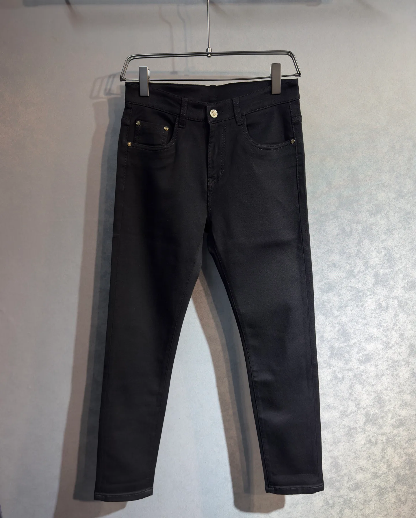 Джинсы Мужские Gucci 18098384