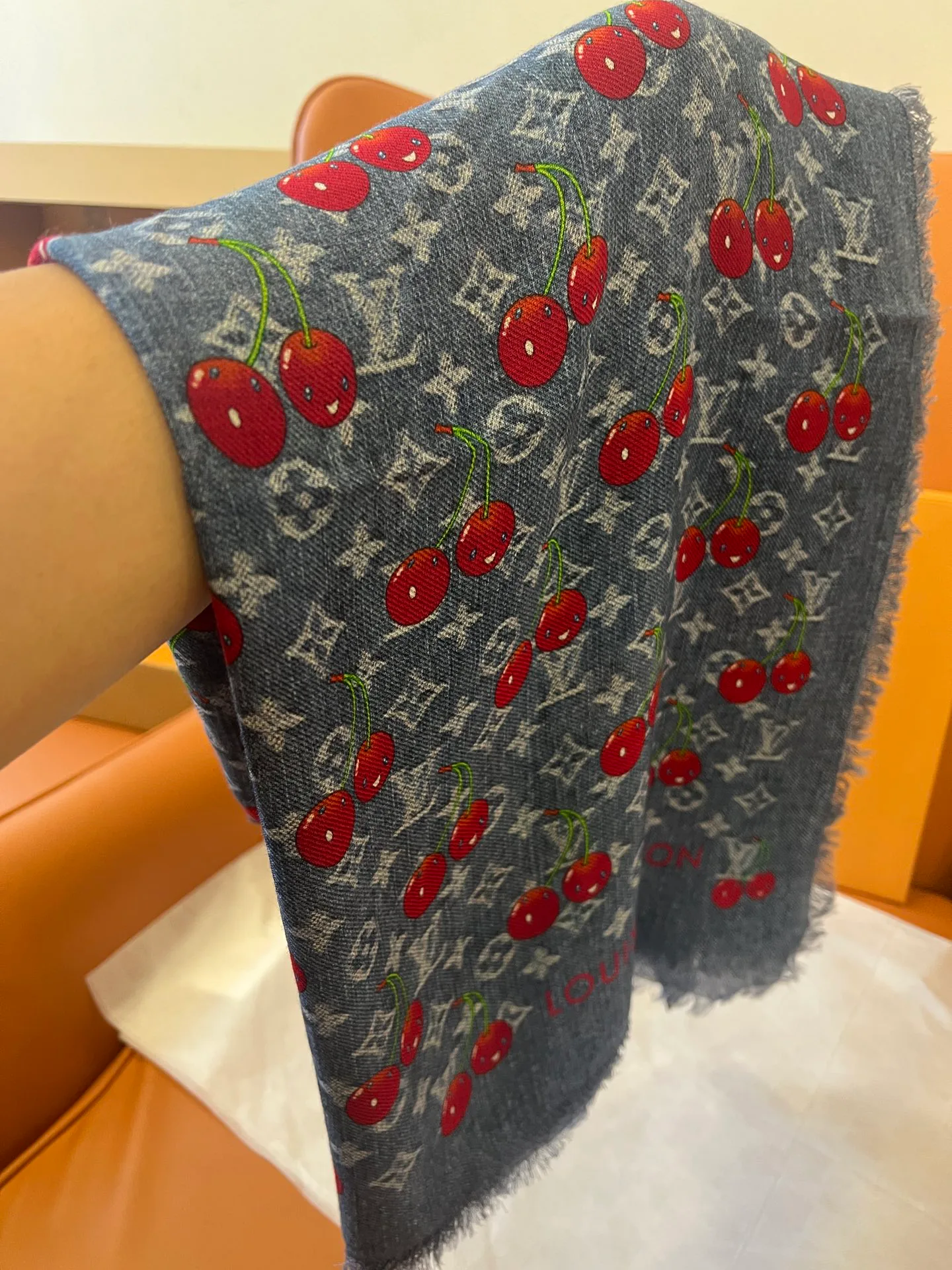 Шарфы Louis Vuitton 299257