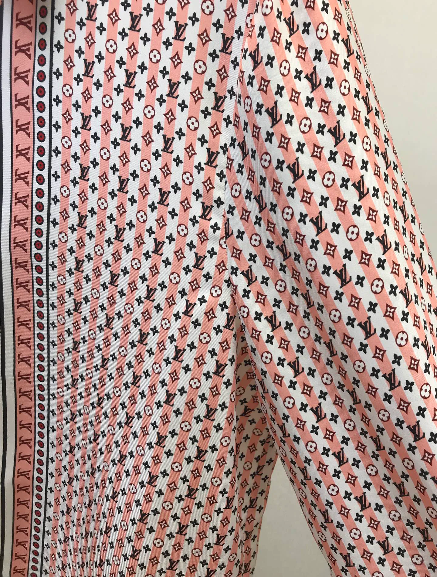 Рубашки Женские Louis Vuitton 1170132