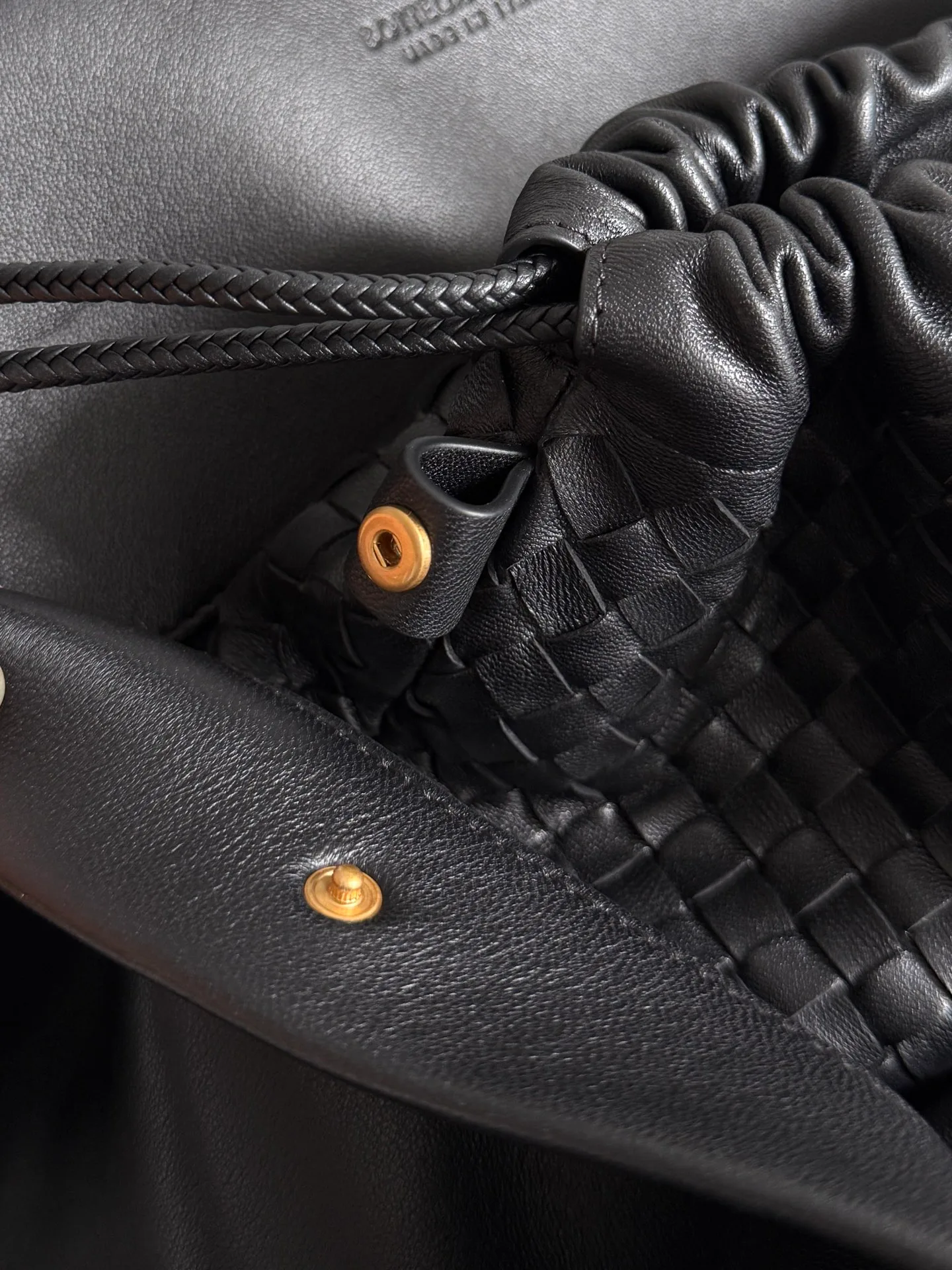 Классические Сумки Женские Bottega Veneta 12214528