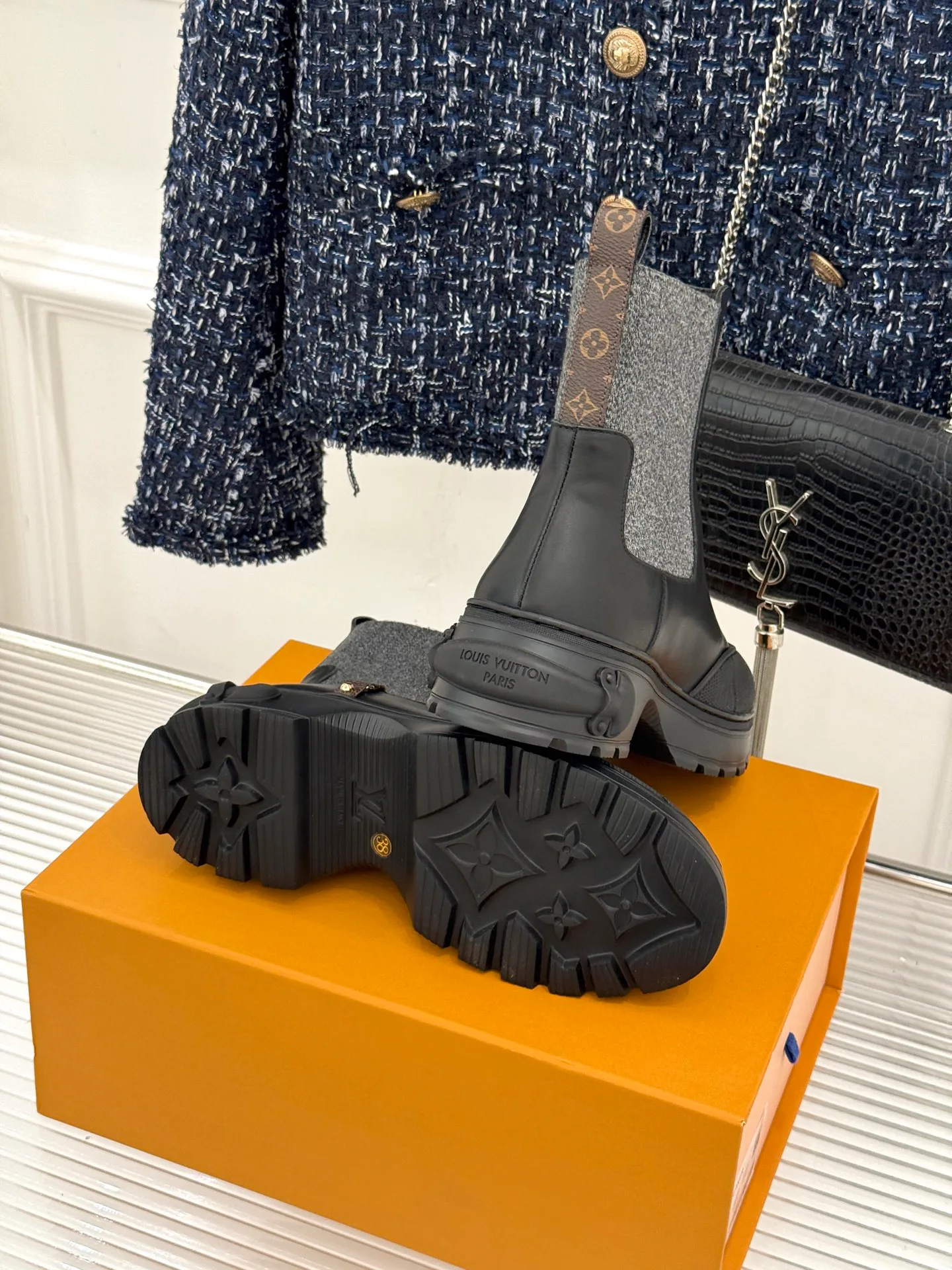 Ботинки Женские Louis Vuitton 19686143