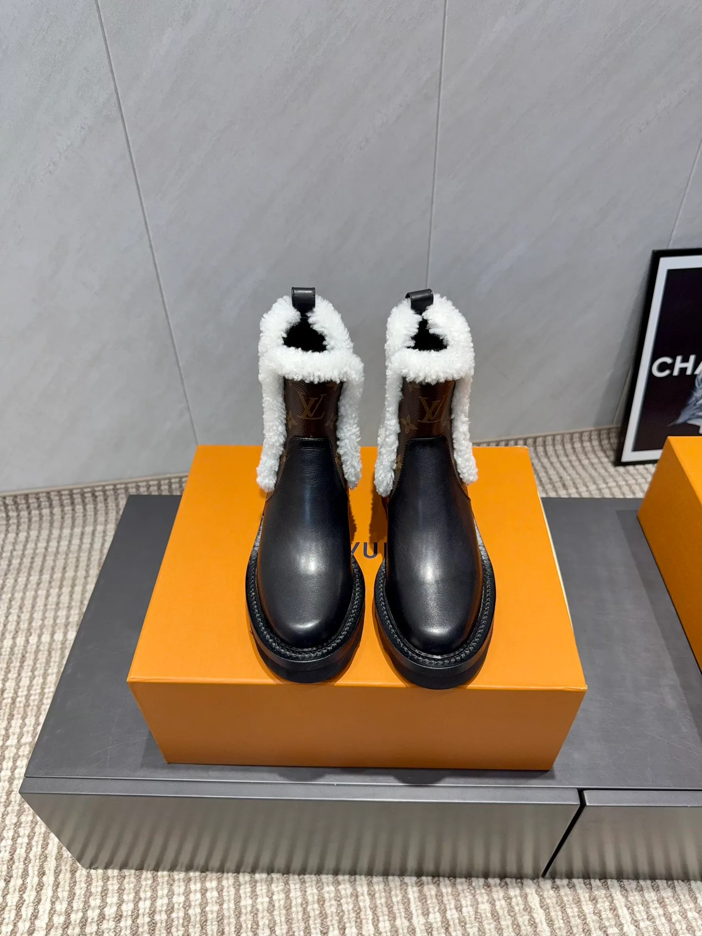 Ботинки Женские Louis Vuitton 244135