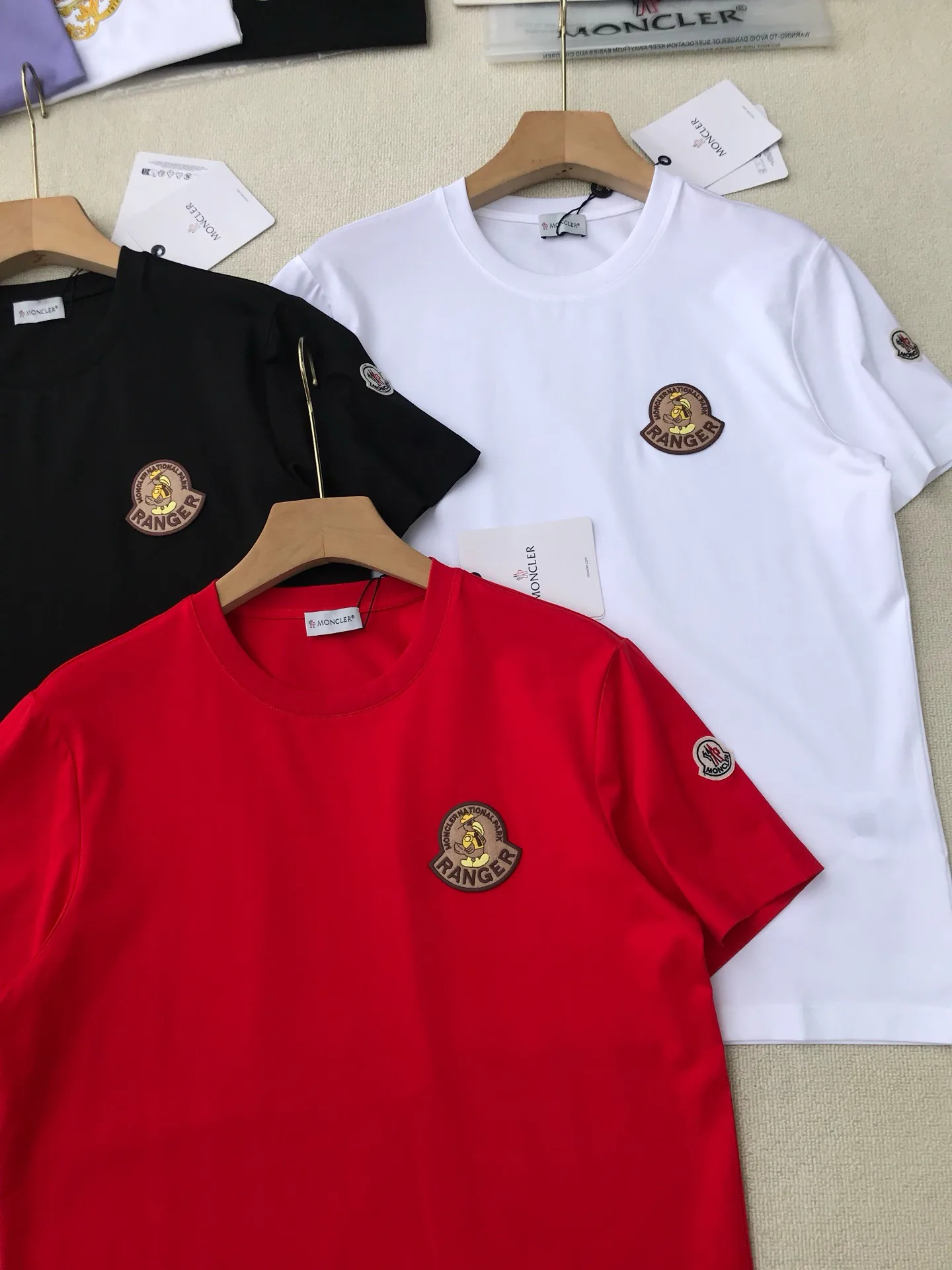 Футболки Мужские Moncler 11437009