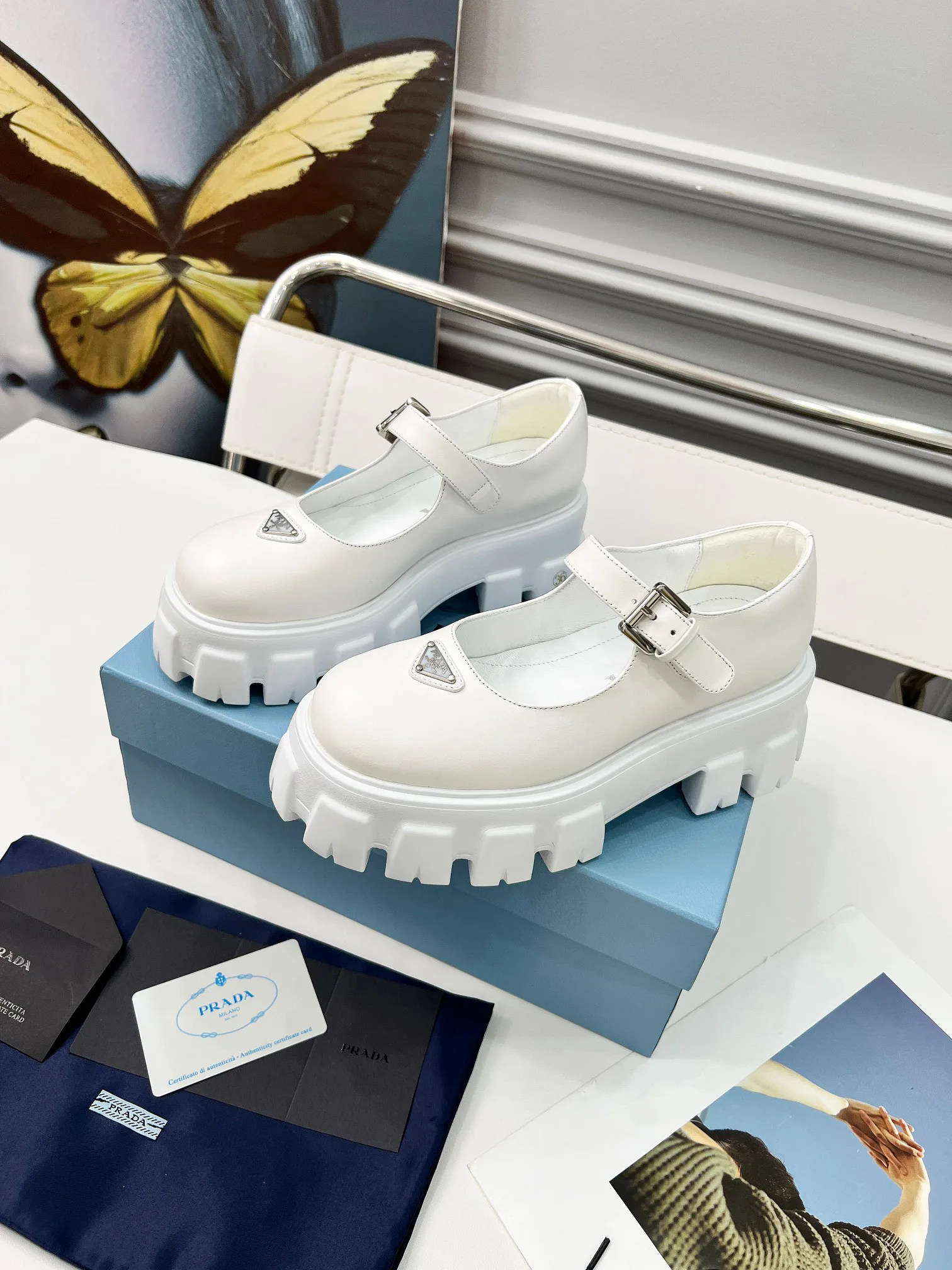 Туфли Женские Prada 10481092