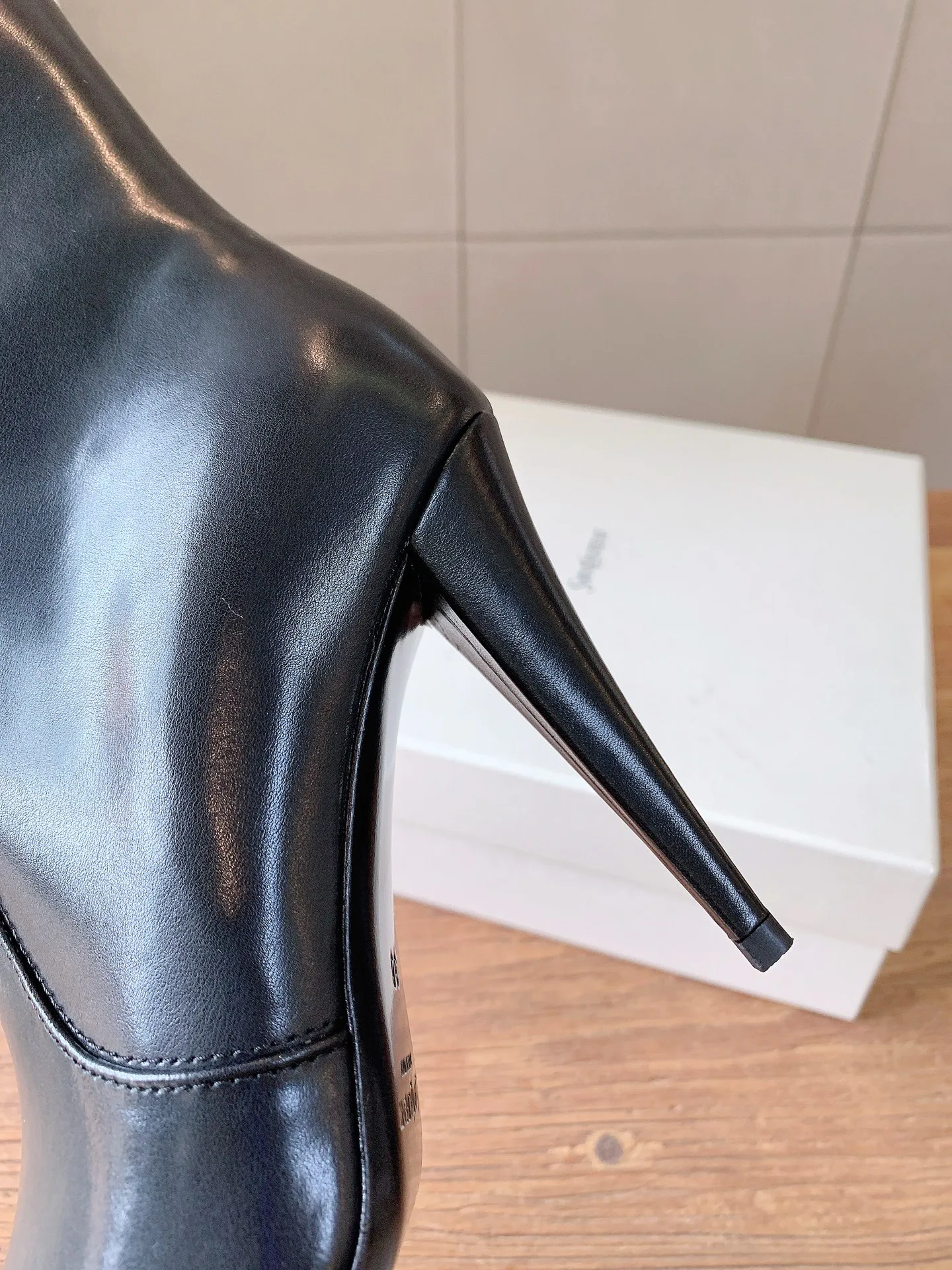 Ботильоны Женские Saint Laurent 18365302