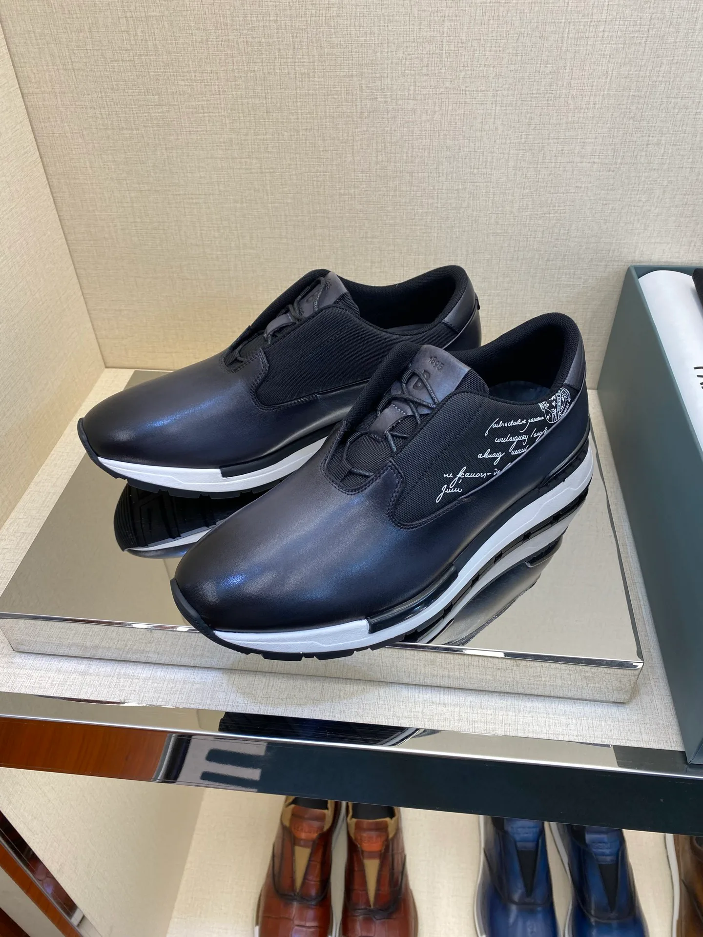 Кроссовки Мужские Berluti 17971911