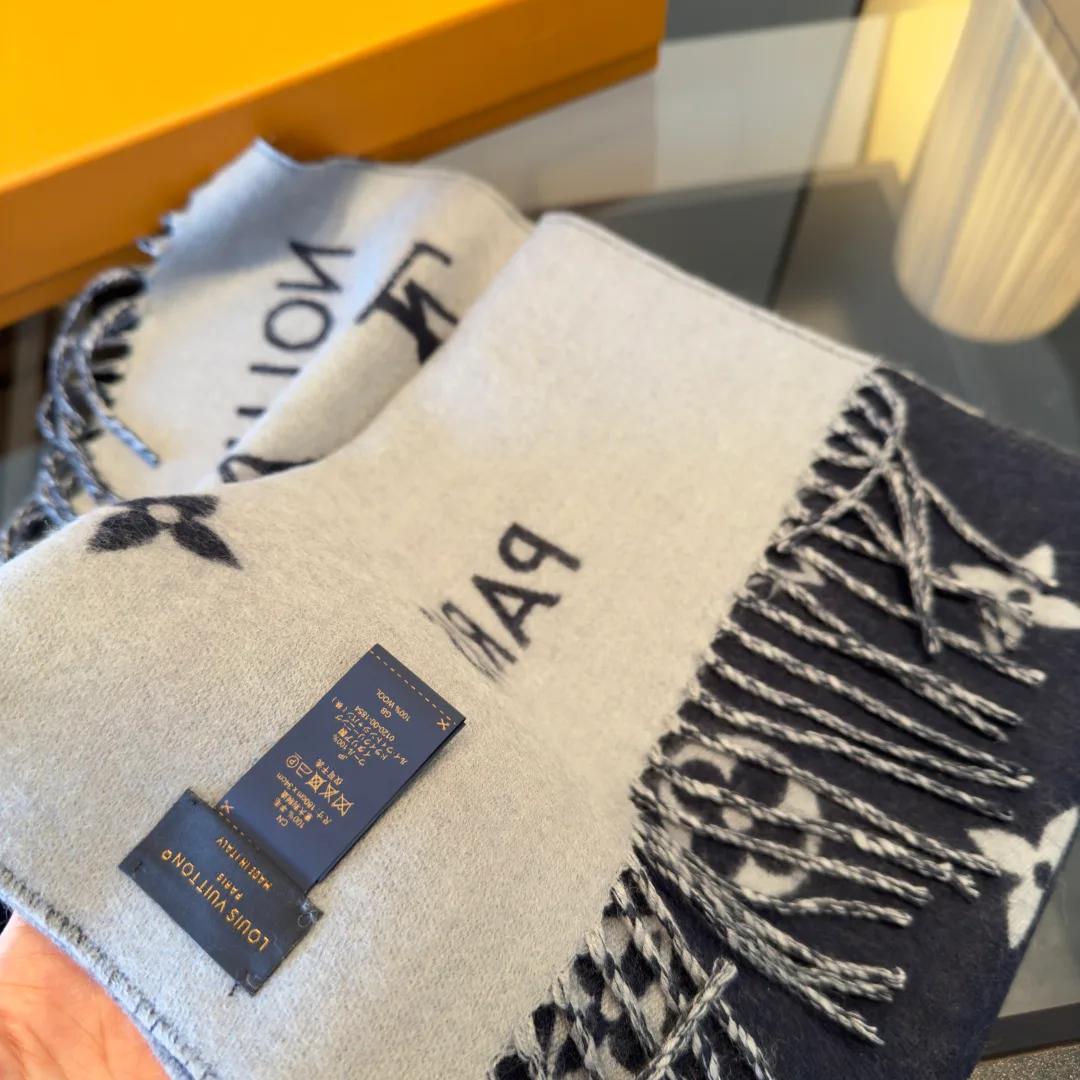 Шарфы Louis Vuitton 1242357