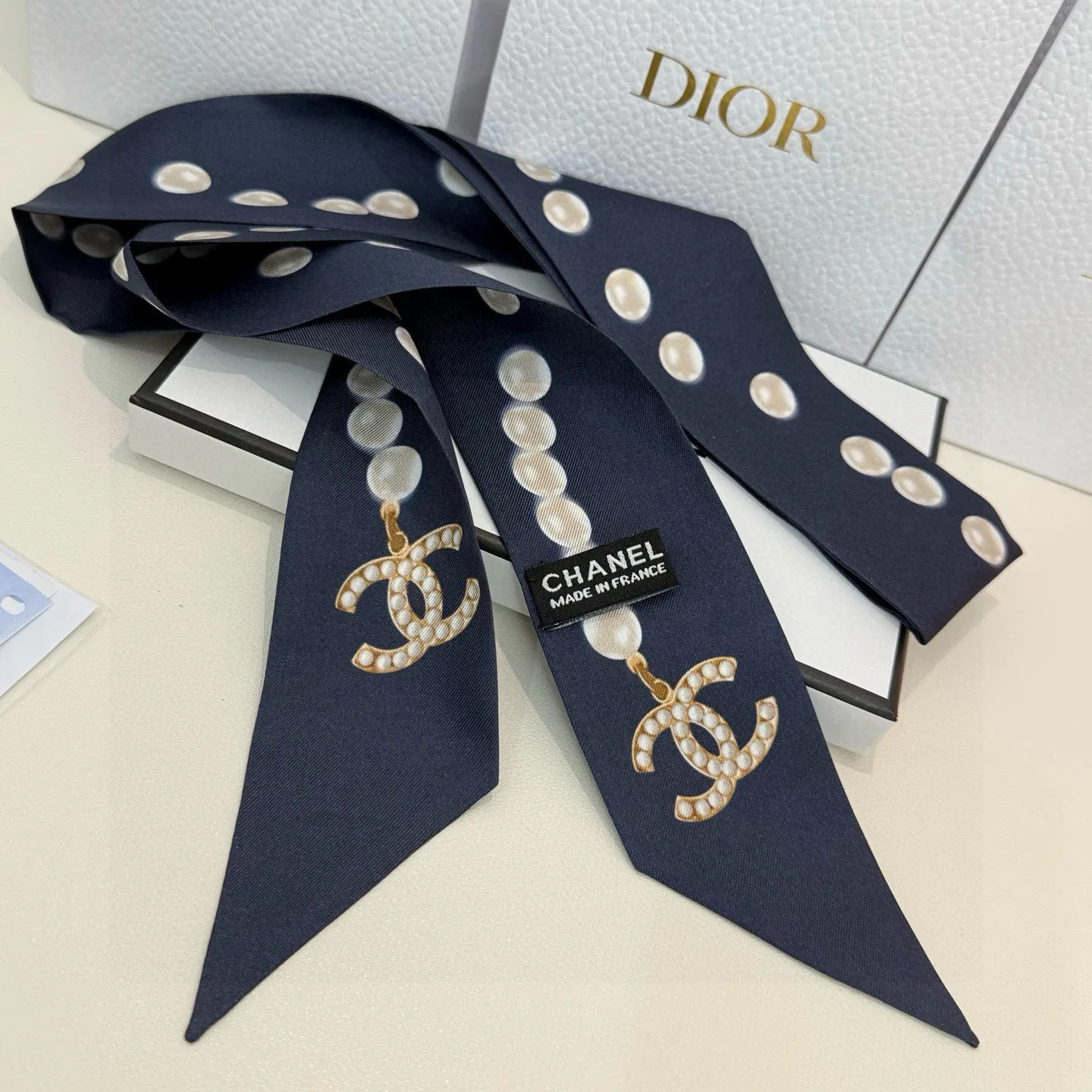 Платки Chanel 10695716