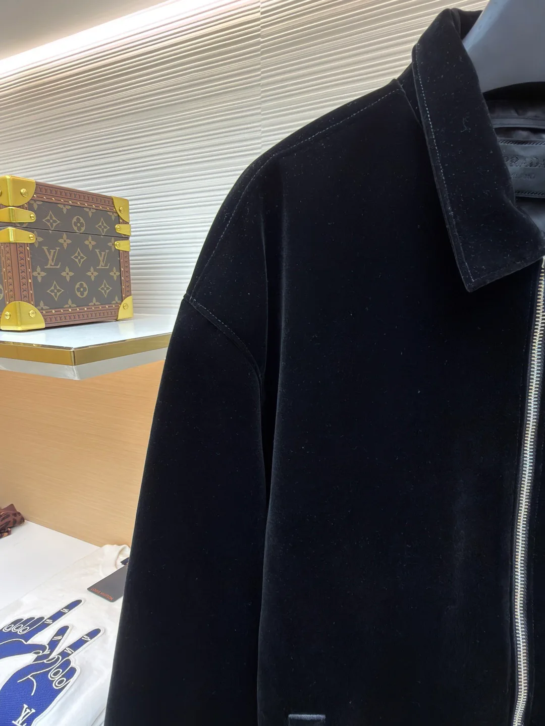 Куртки И Пуховики Мужские Prada 18209770