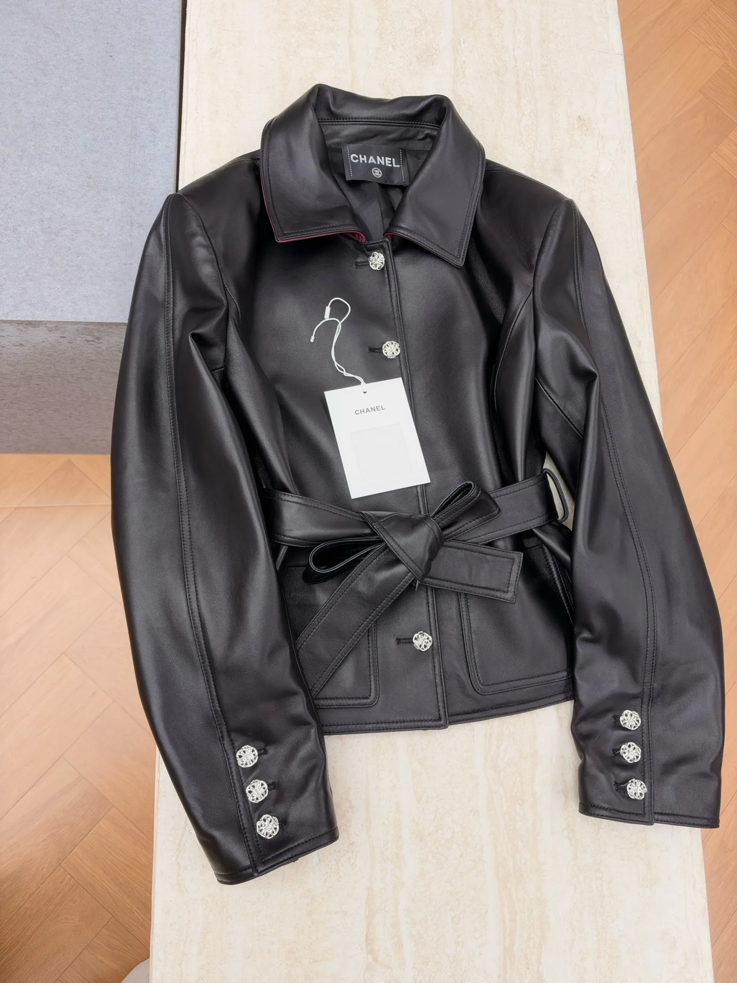 Кожаные Куртки И Дублёнки Женские Chanel 18859171