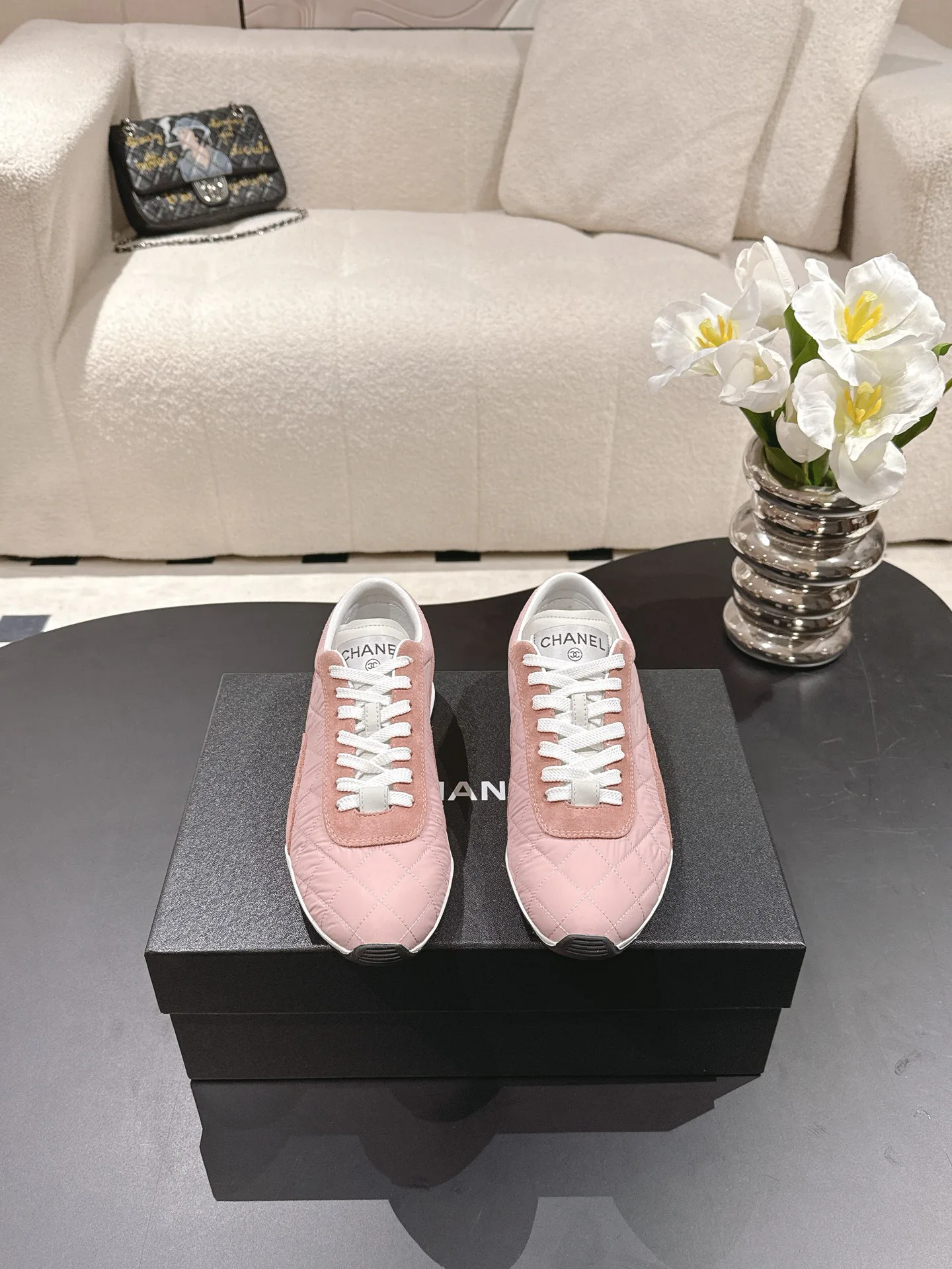 Кроссовки Женские Chanel 11566017