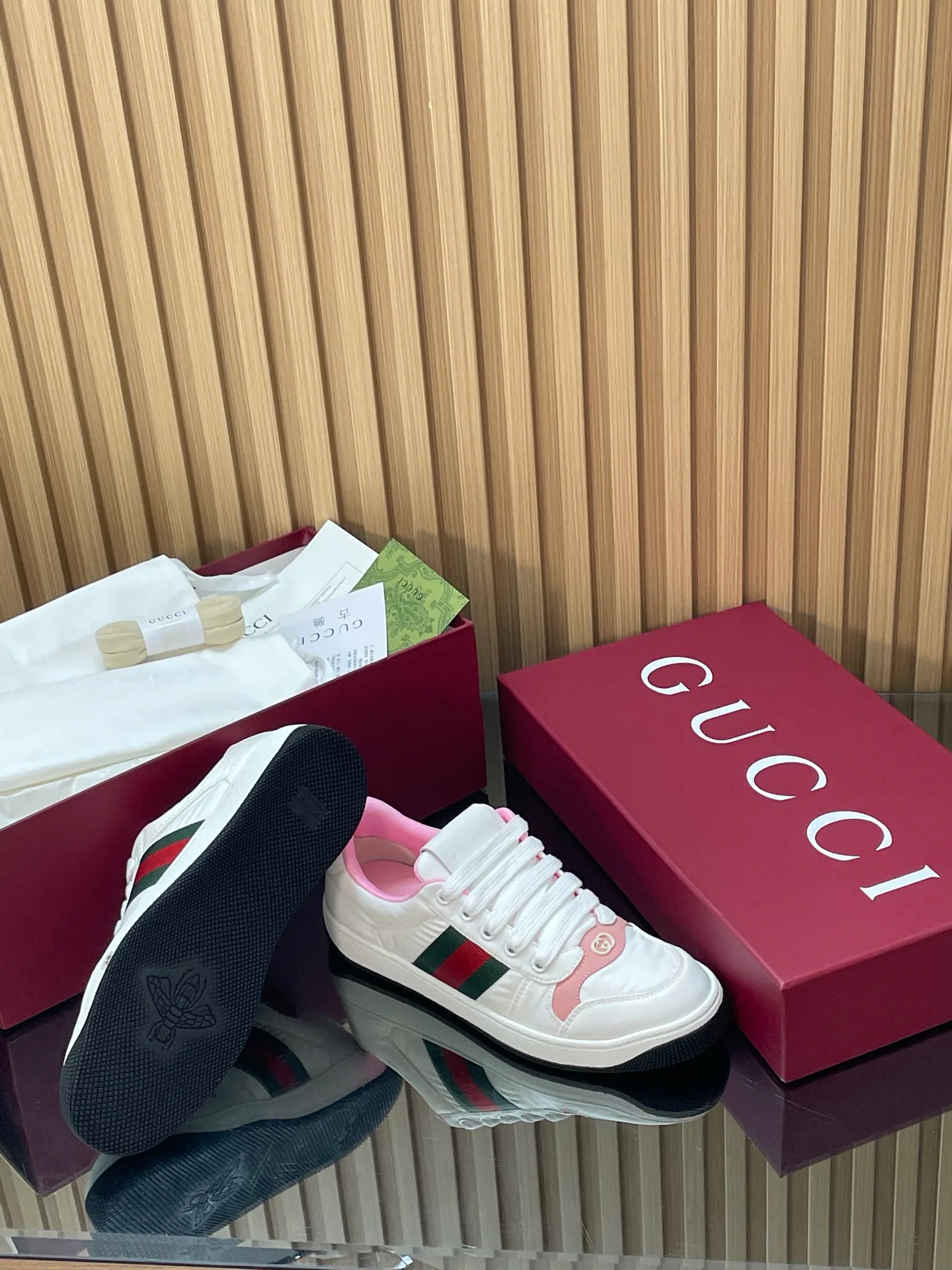 Кроссовки Женские Gucci 18700140