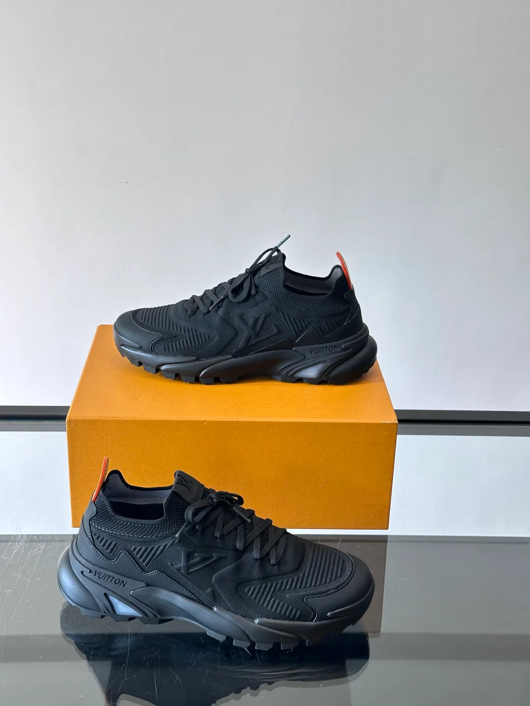 Кроссовки Женские Louis Vuitton 105788