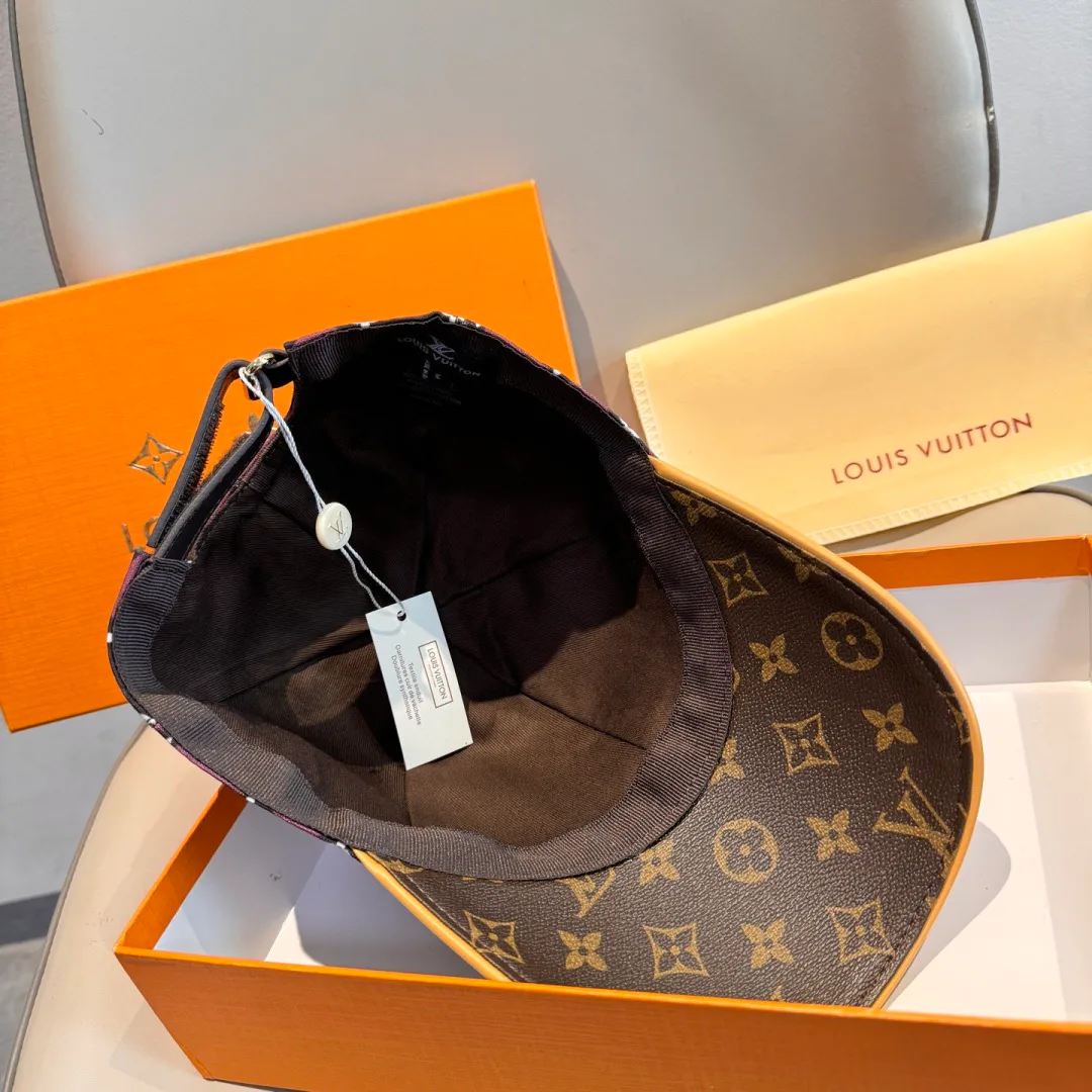 Головные Уборы Louis Vuitton 1701209