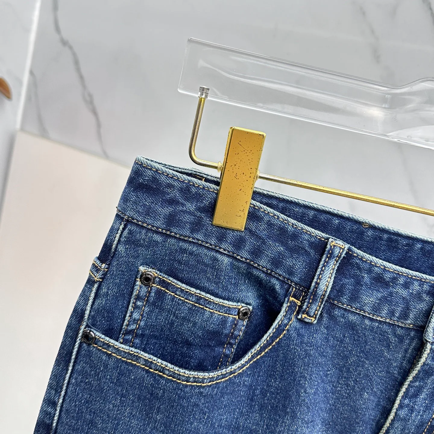 Джинсы Мужские Burberry 940645