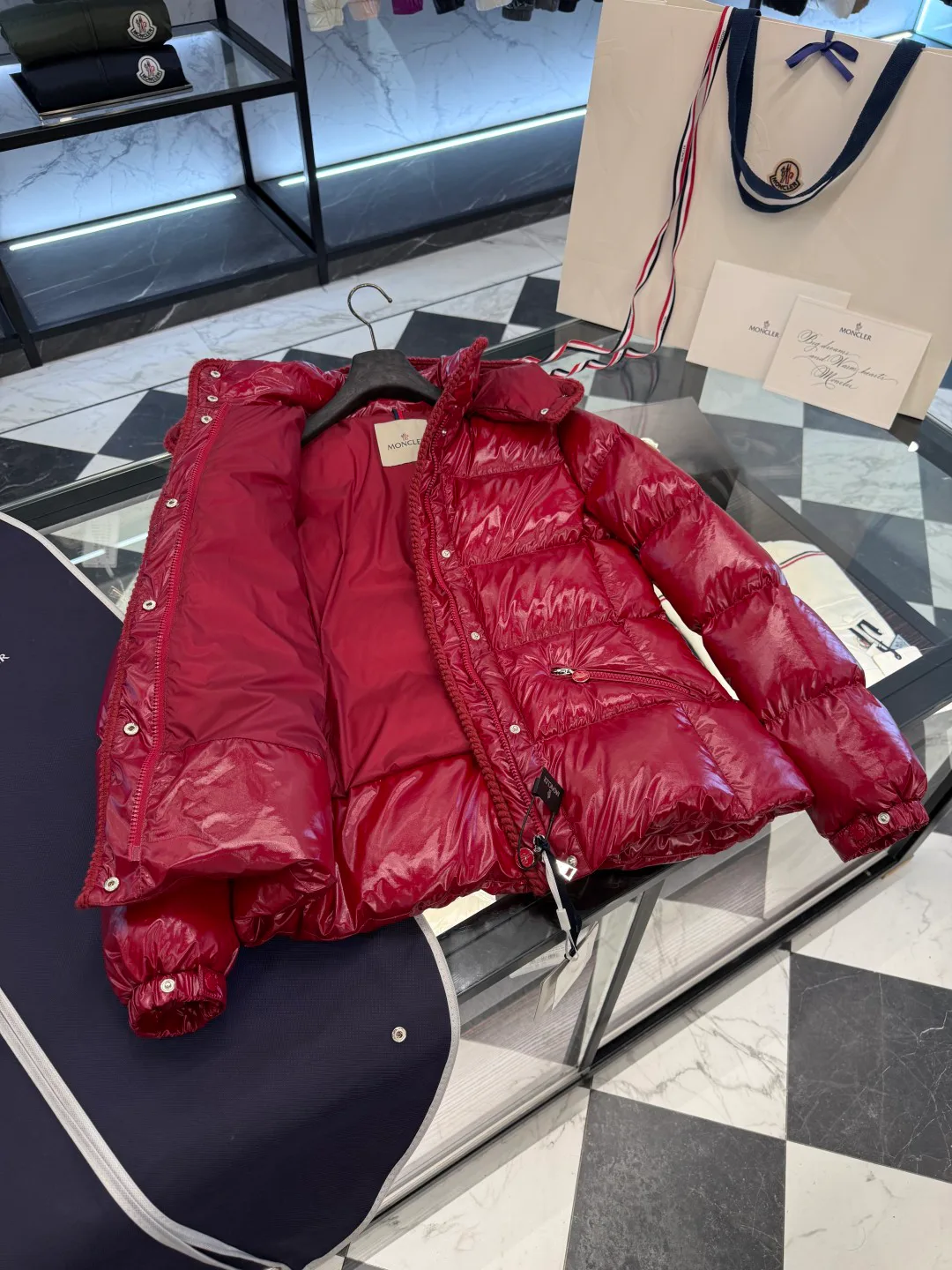 Куртки И Пуховики Женские Moncler 18741292