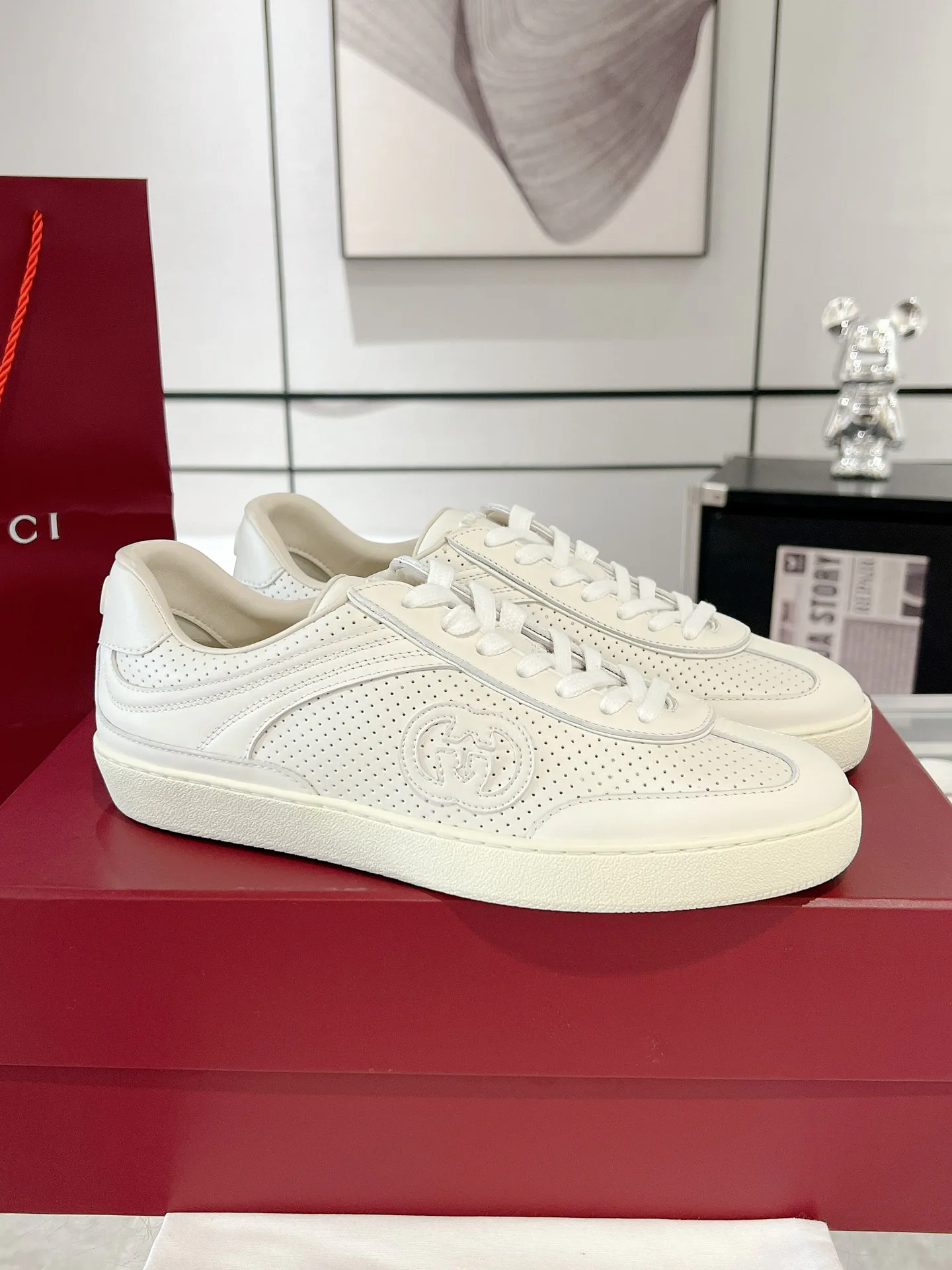 Кроссовки Женские Gucci 1827489