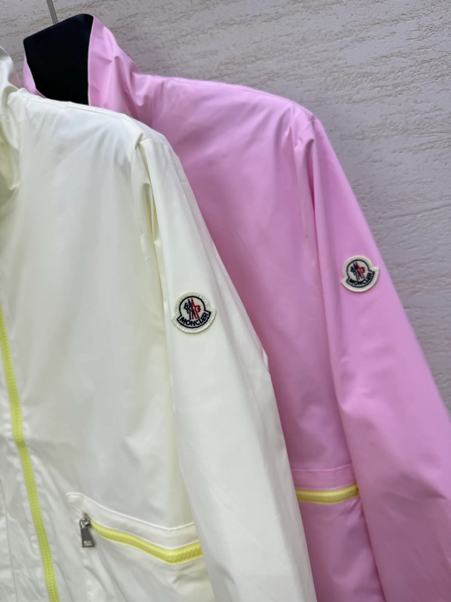Куртки И Пуховики Женские Moncler 13266152
