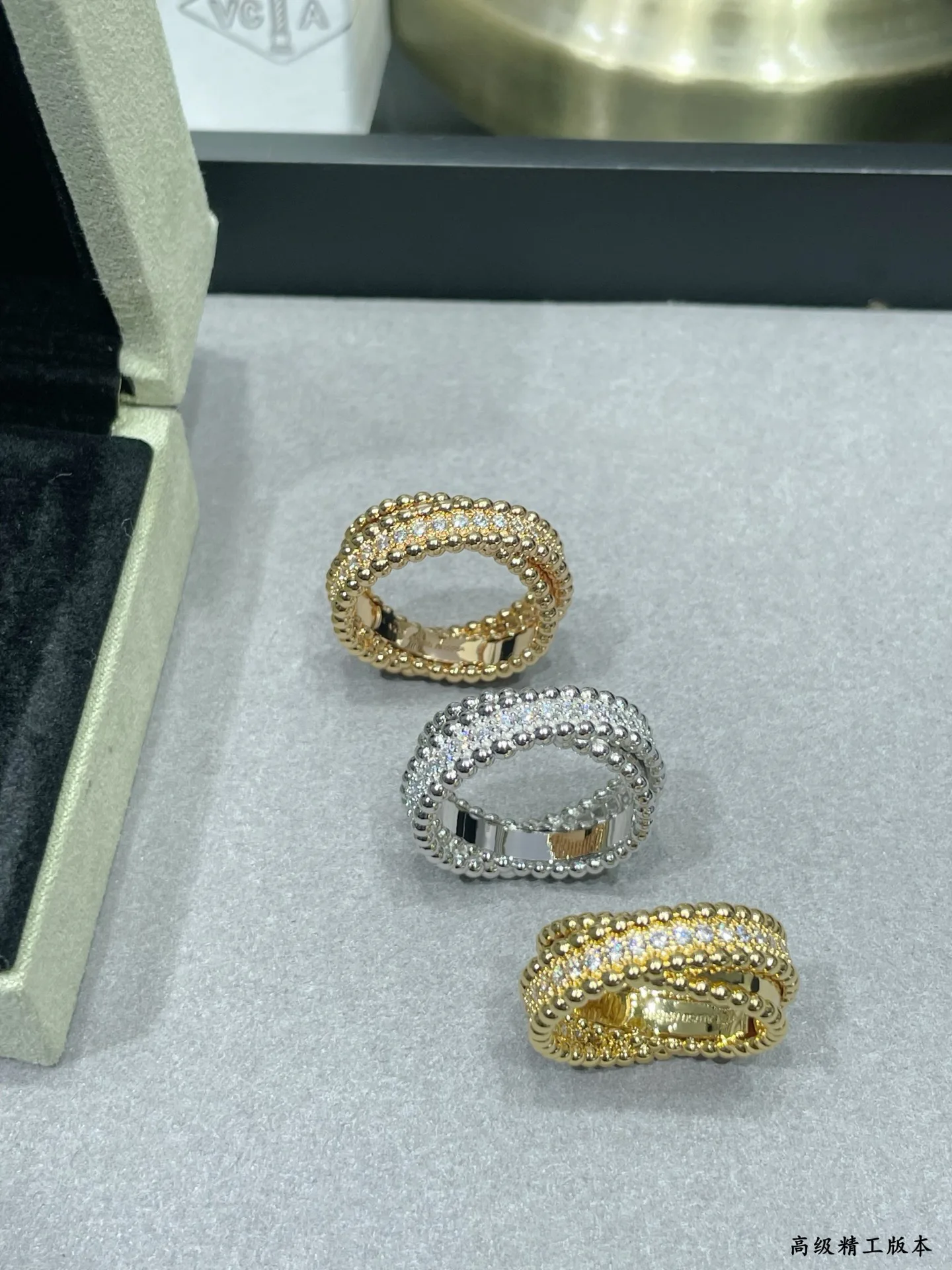 Бижутерия Van Cleef & Arpels 203865