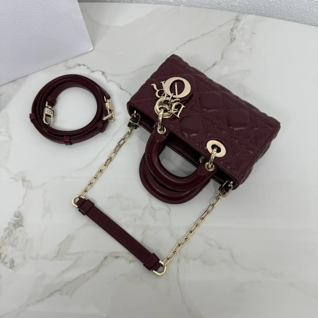 Классические Сумки Женские Christian Dior 17601430