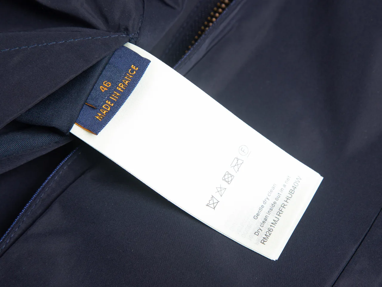 Куртки И Пуховики Женские Louis Vuitton 1455350