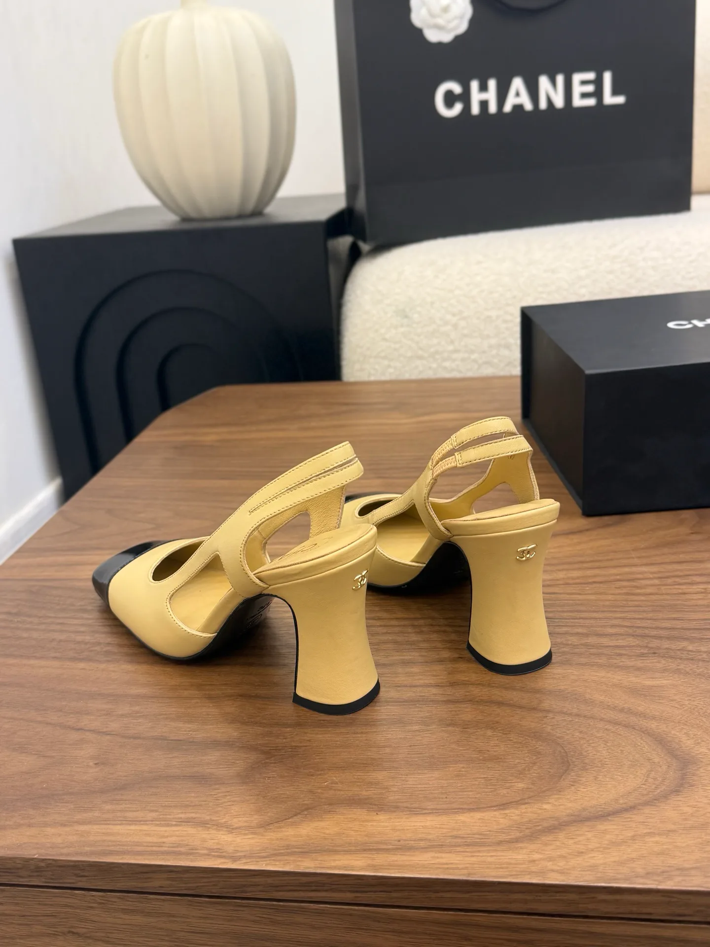 Туфли Женские Chanel 13224779