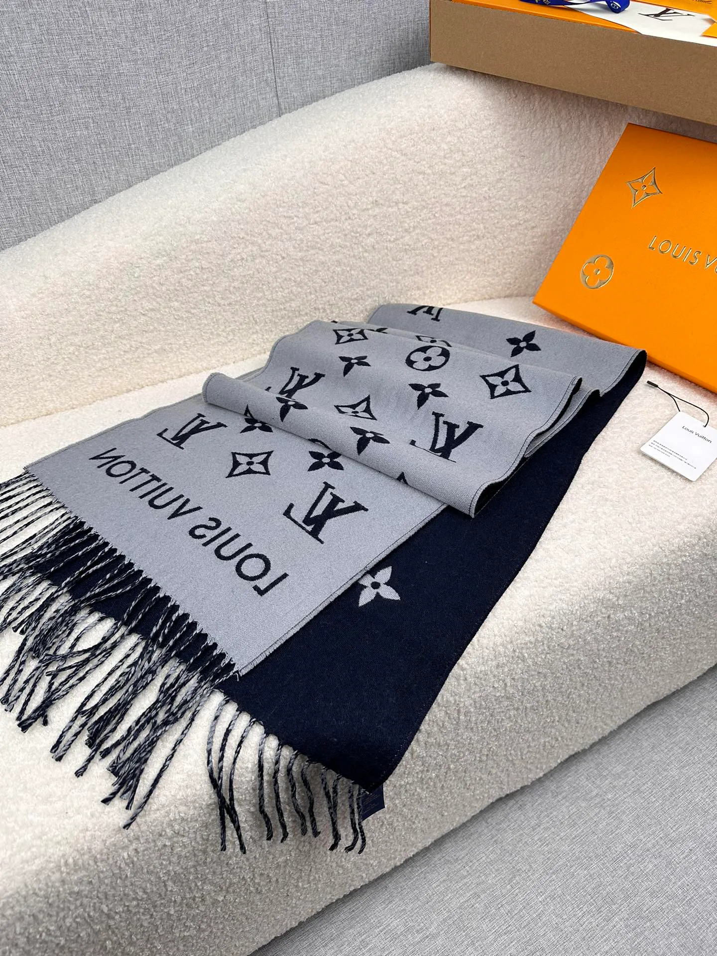 Шарфы Louis Vuitton 1176290