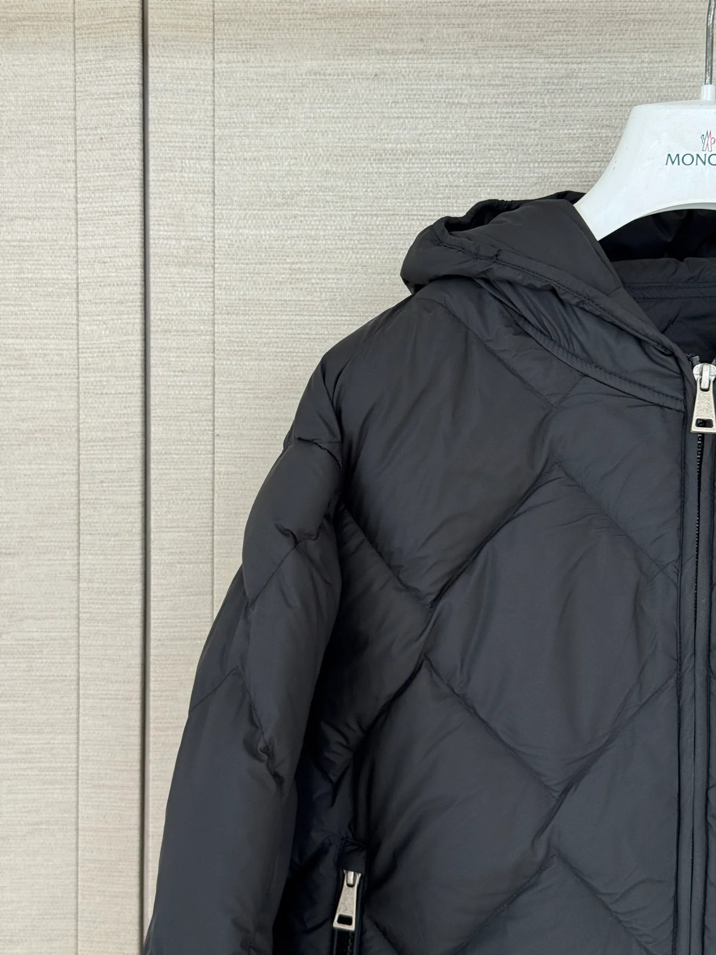 Куртки И Пуховики Женские Moncler 18603374