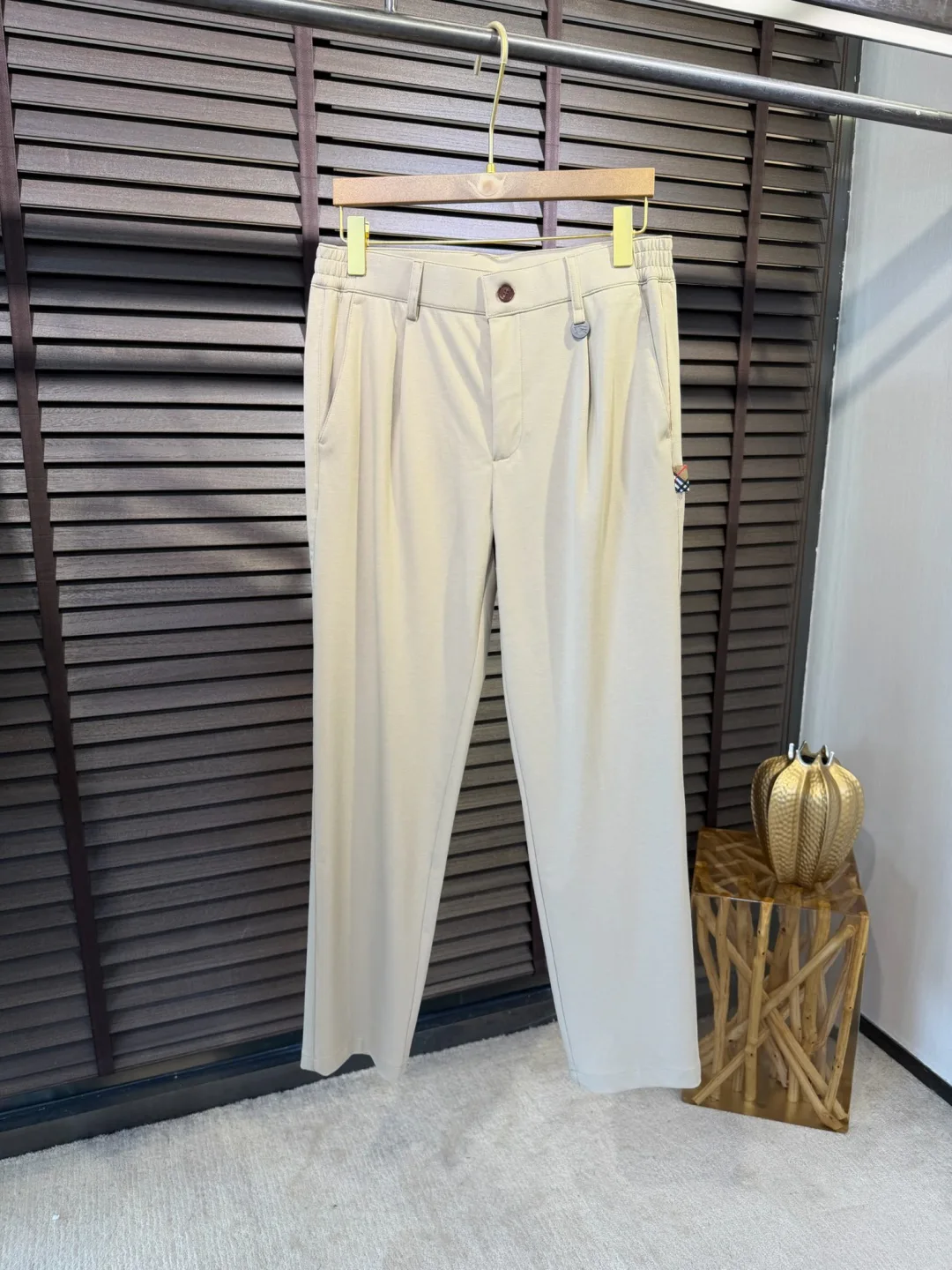 Брюки Женские Burberry 11076830