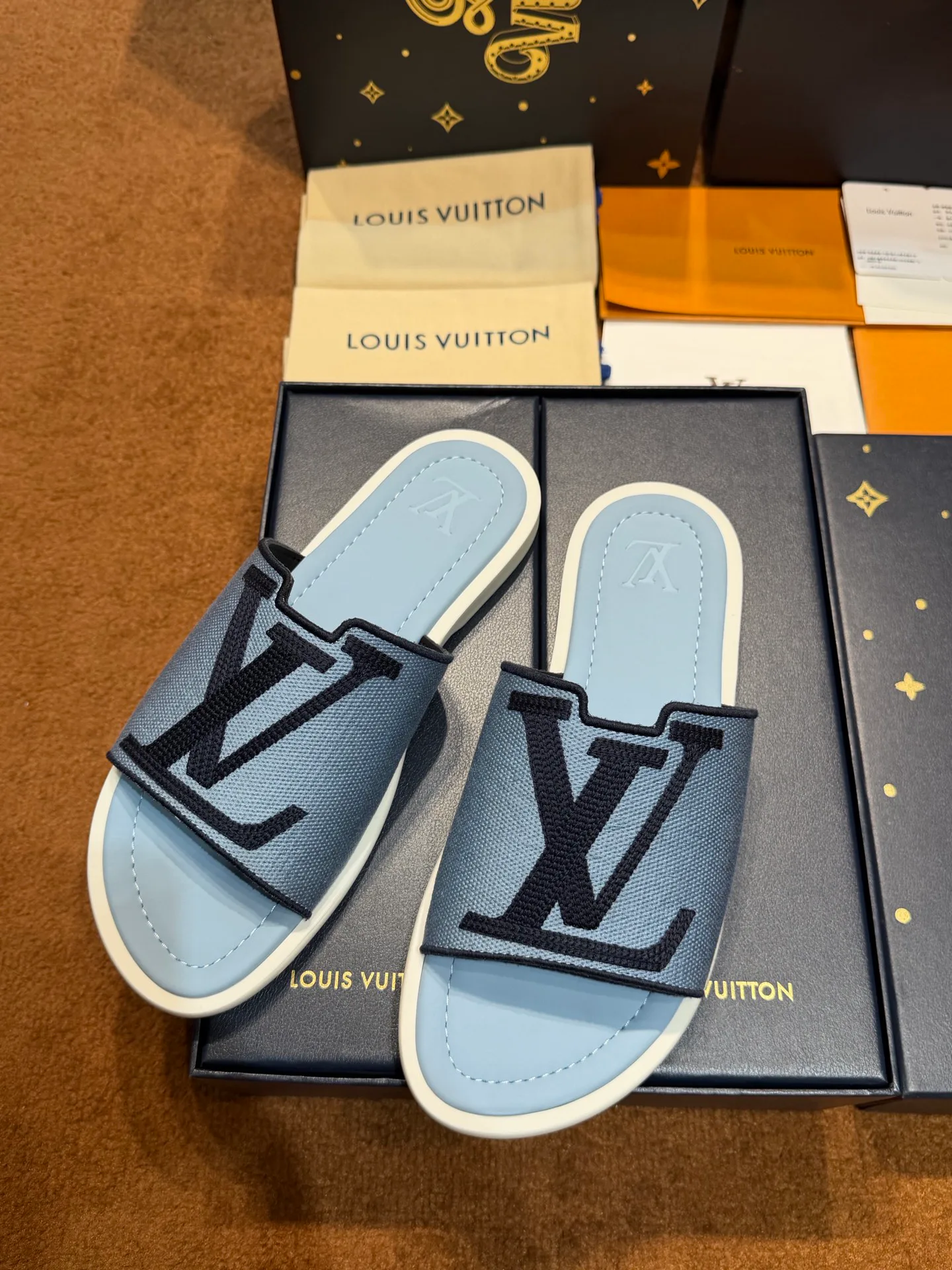 Шлепанцы Мужские Louis Vuitton 17342954
