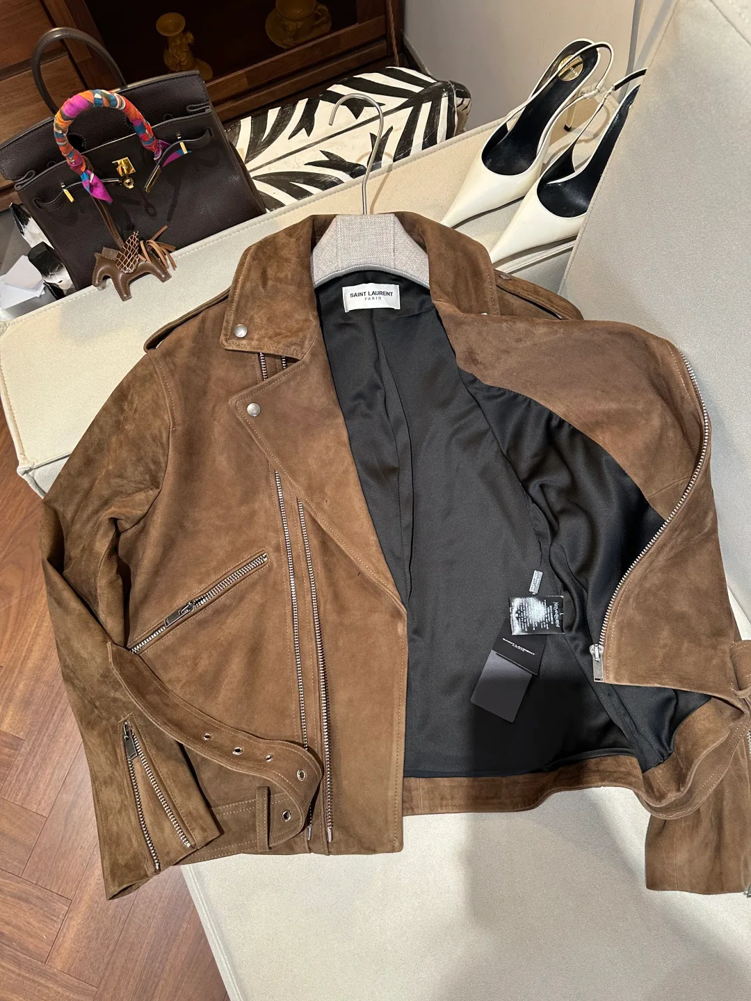 Кожаные Куртки И Дублёнки Женские Saint Laurent 18637913
