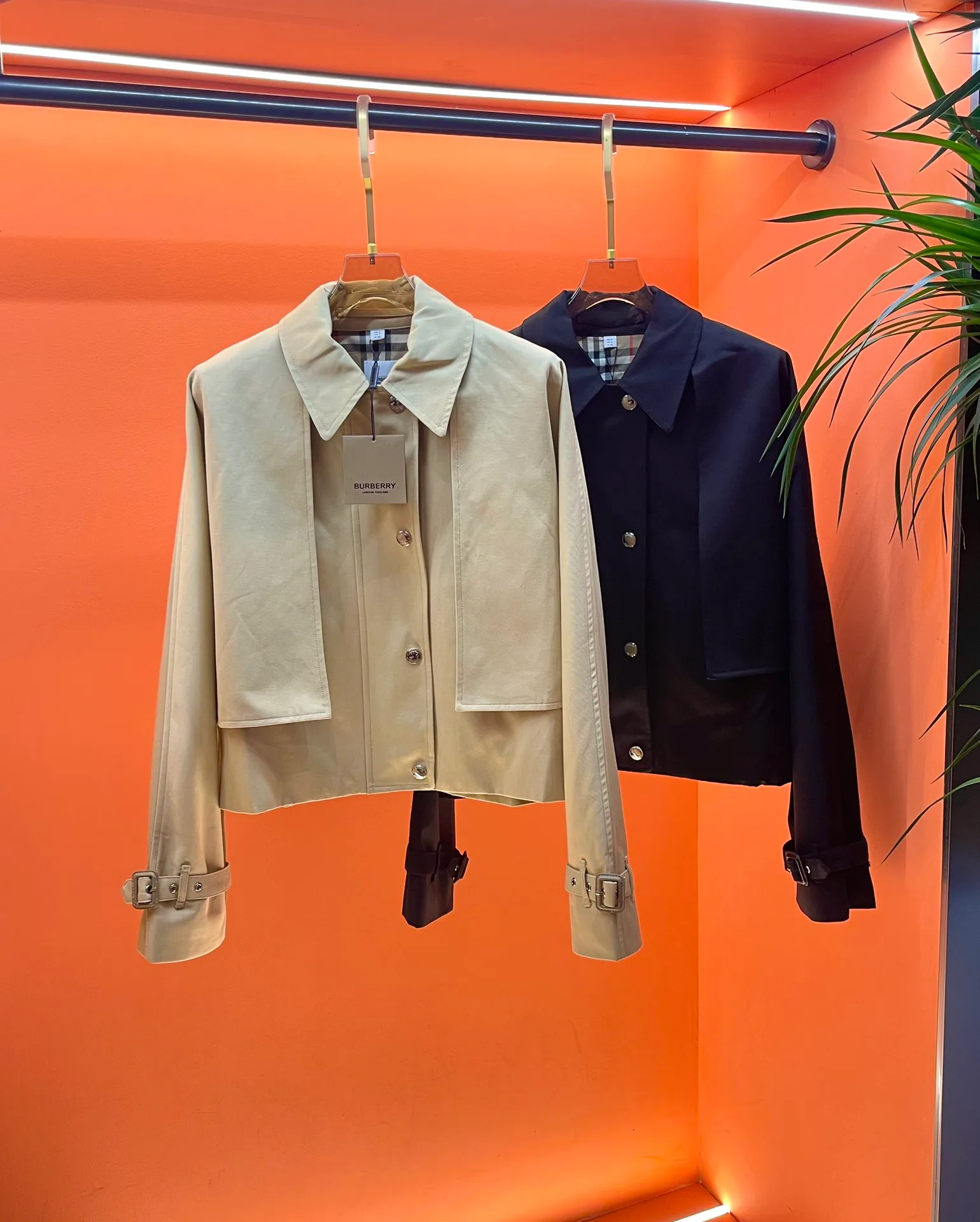 Куртки Женские Burberry Куртки Женские Burberry