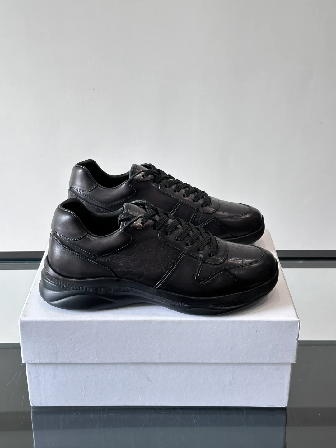 Кроссовки Мужские Berluti 13453018