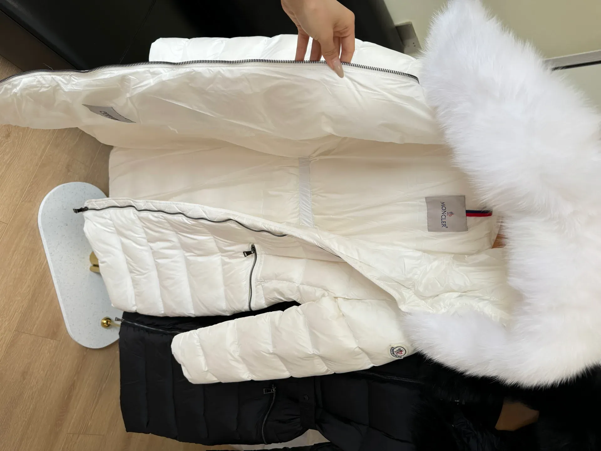 Куртки И Пуховики Женские Moncler 407215