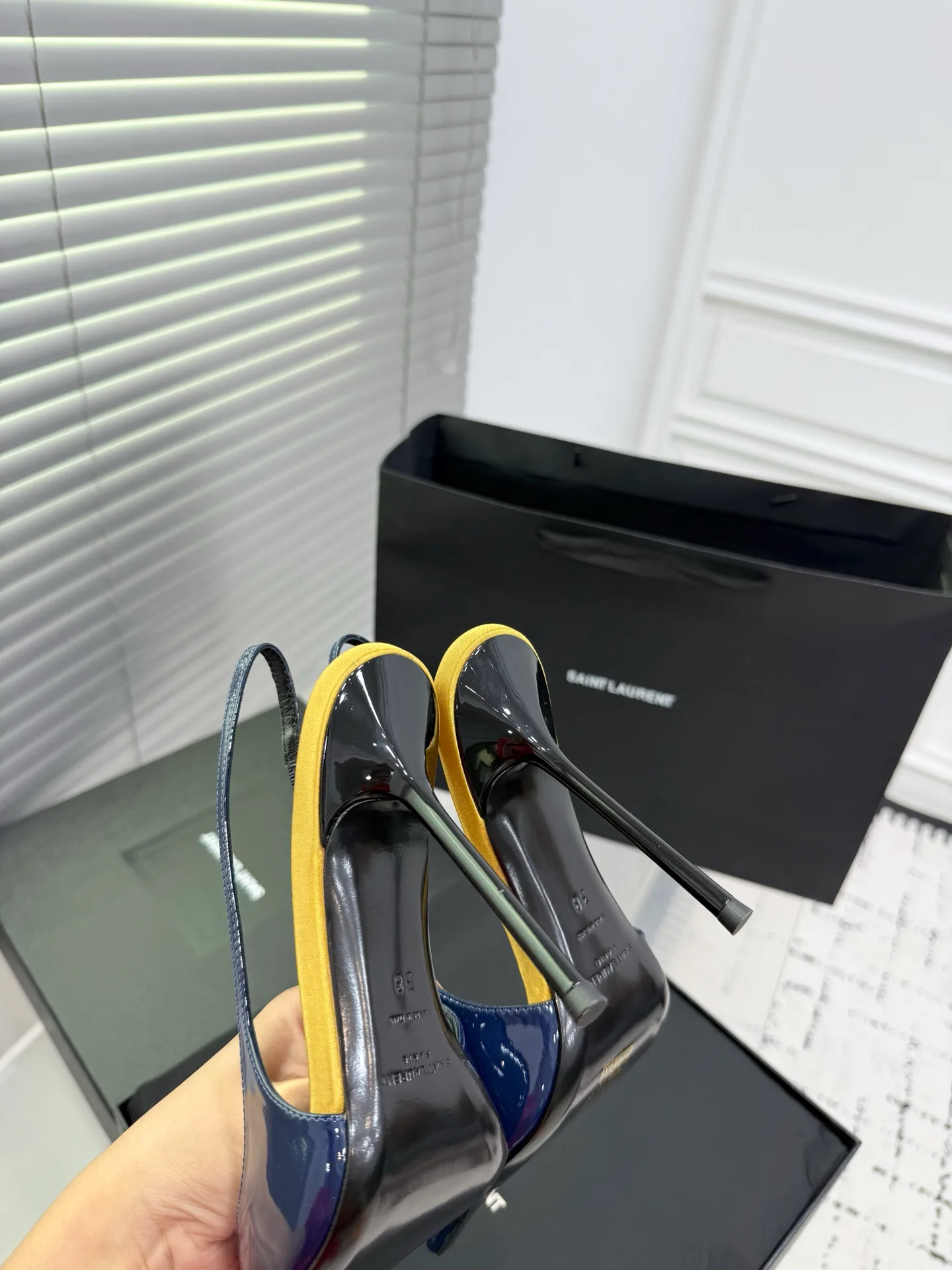 Туфли Женские Saint Laurent 355704