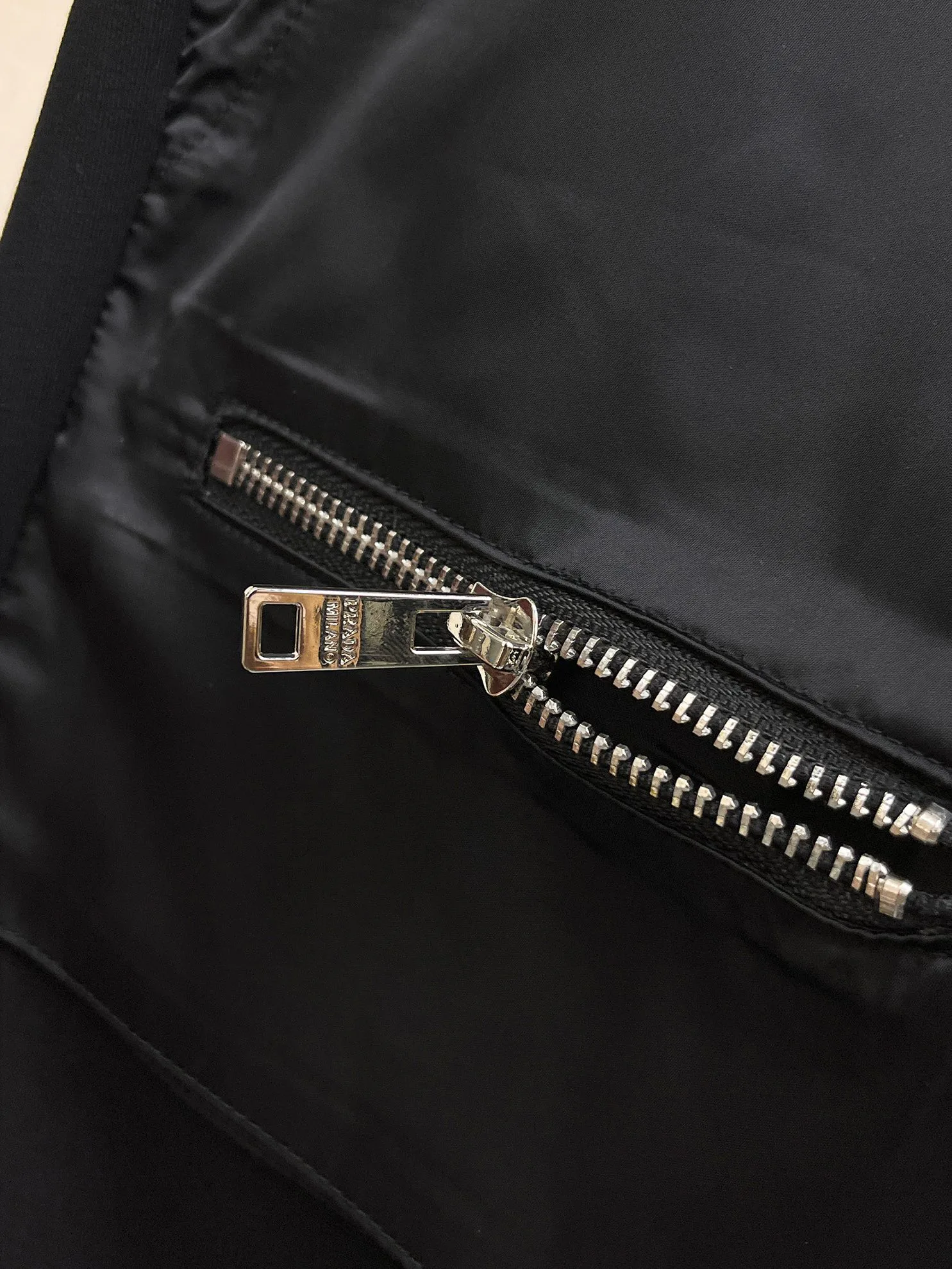 Брюки Мужские Prada 688229