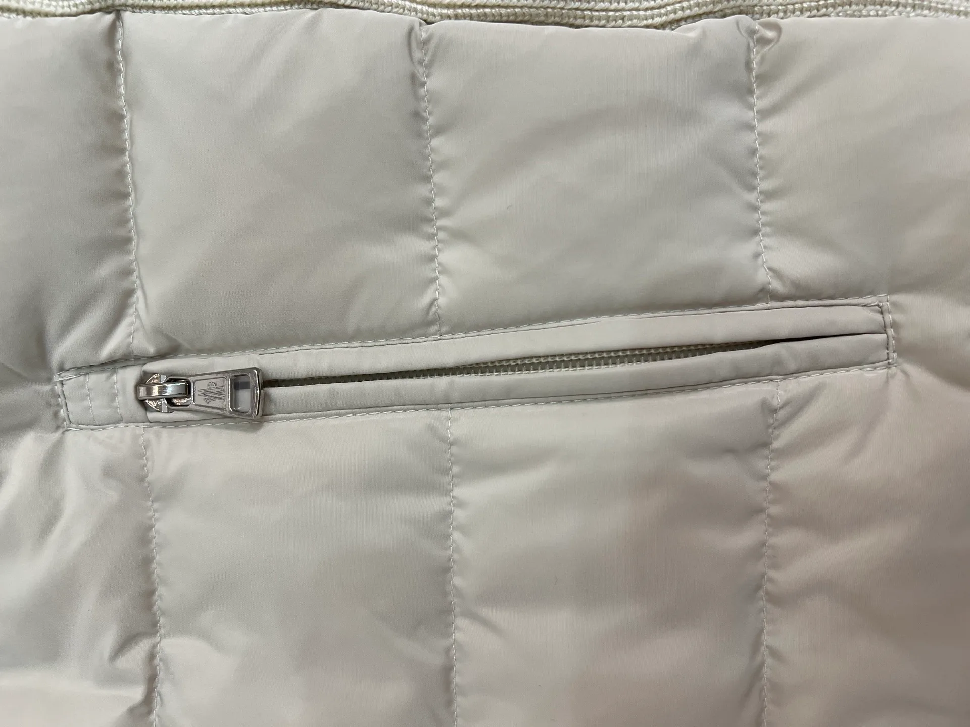 Куртки И Пуховики Женские Moncler 1845701