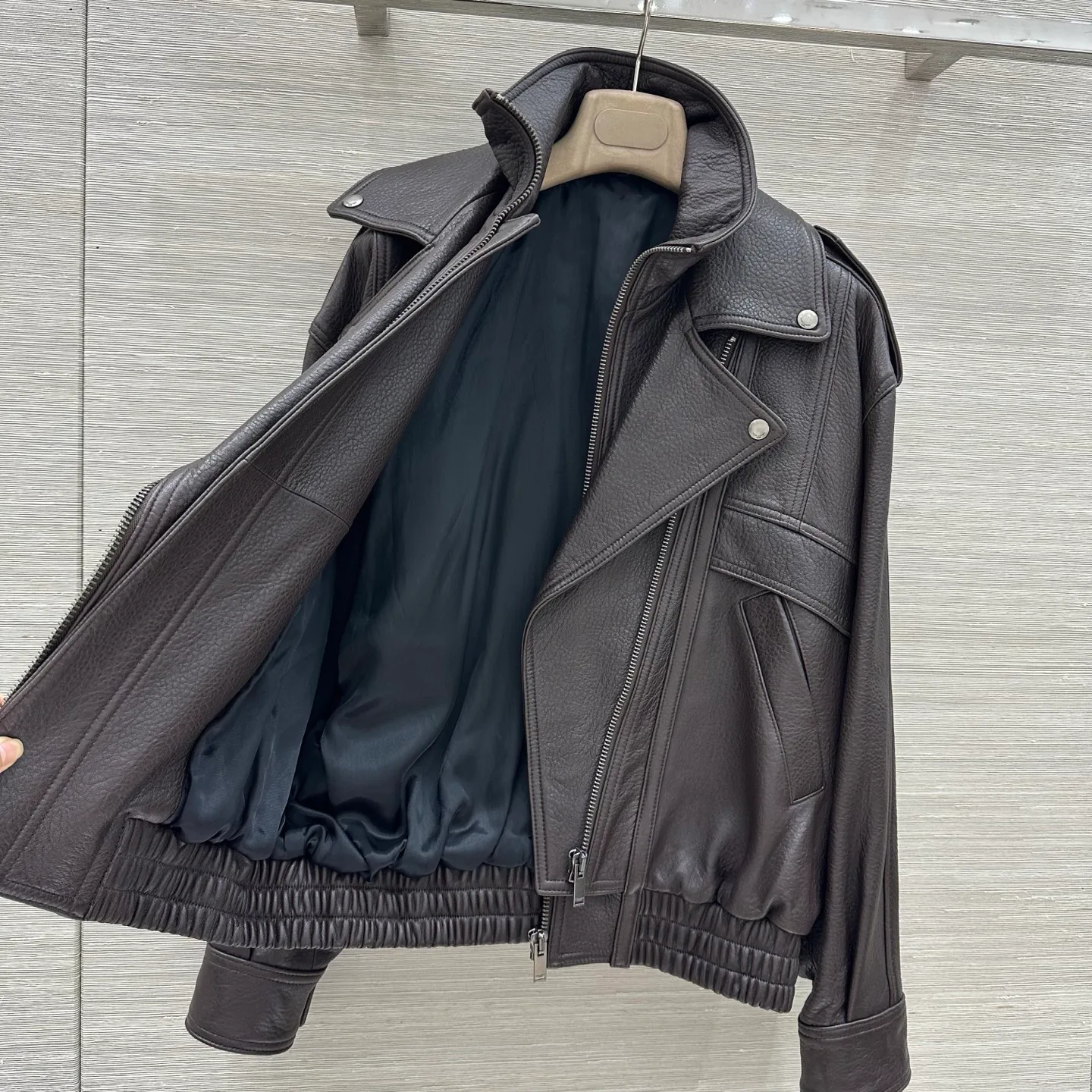 Кожаные Куртки И Дублёнки Женские Saint Laurent 19737849