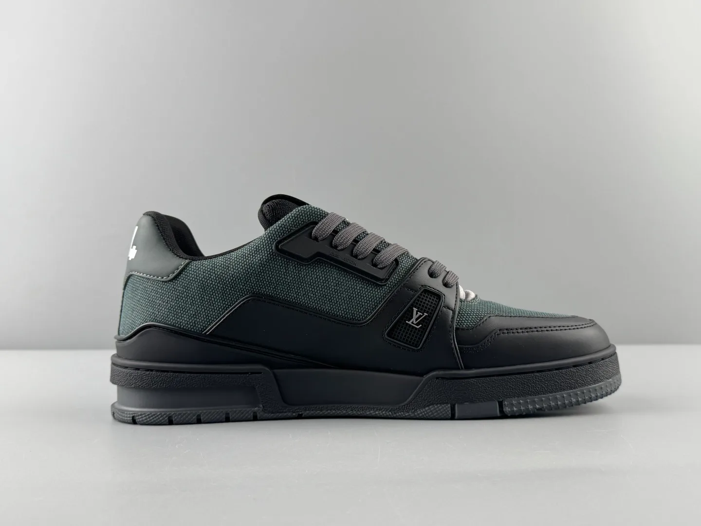 Кроссовки Мужские Louis Vuitton 1851319