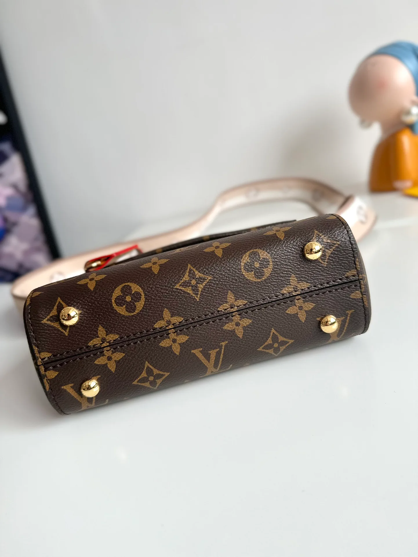 Классические Сумки Женские Louis Vuitton 17699141