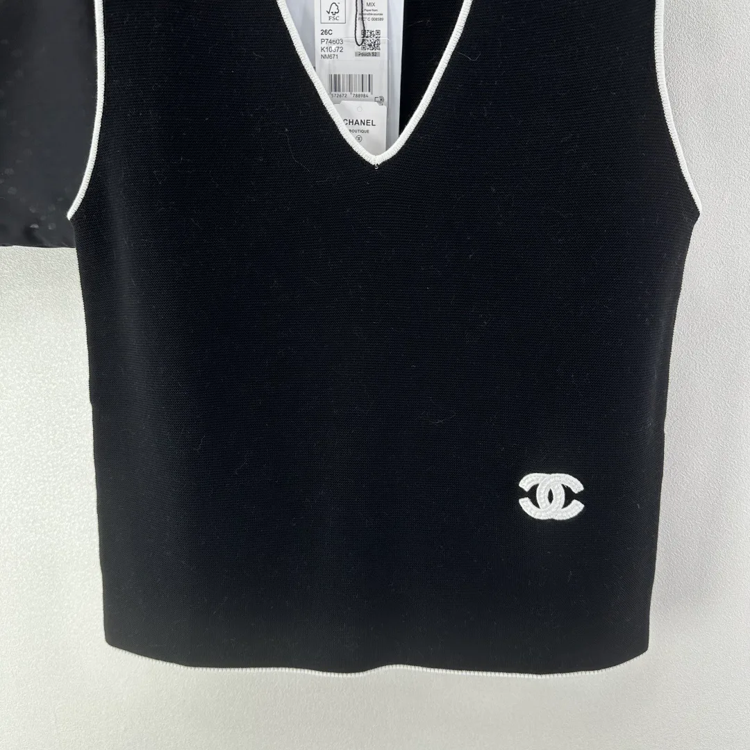Жилеты Женские Chanel 11455054