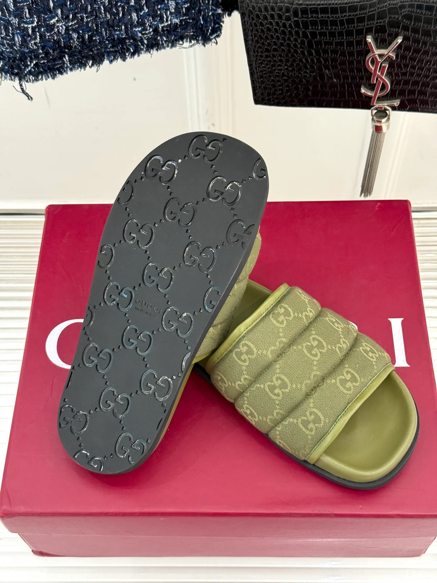 Шлепанцы Женские Gucci 46987