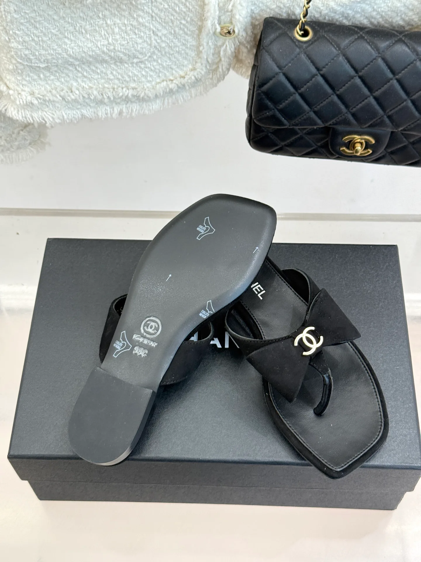 Шлепанцы Женские Chanel 16965743