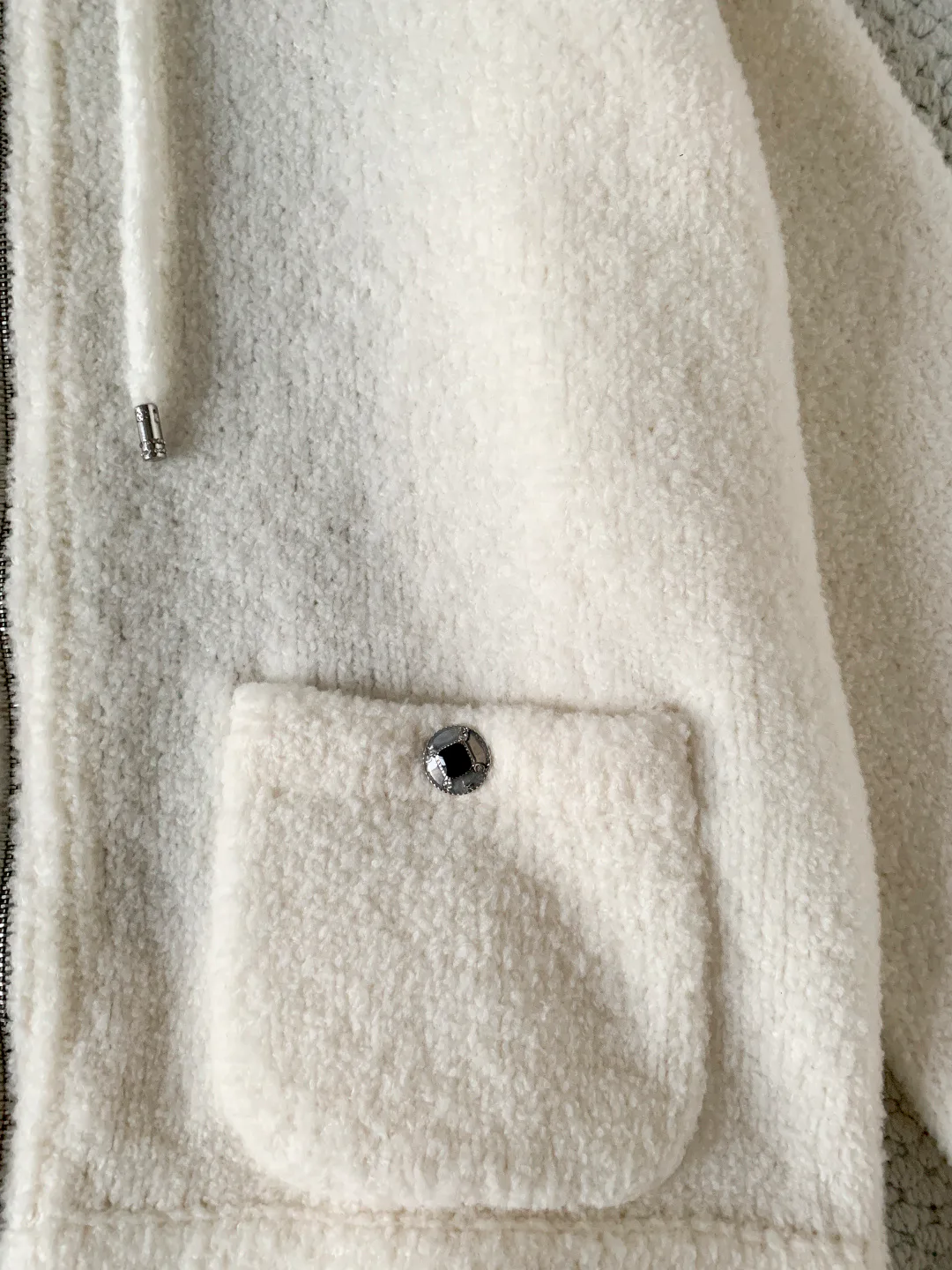 Куртки И Пуховики Женские Chanel 392717