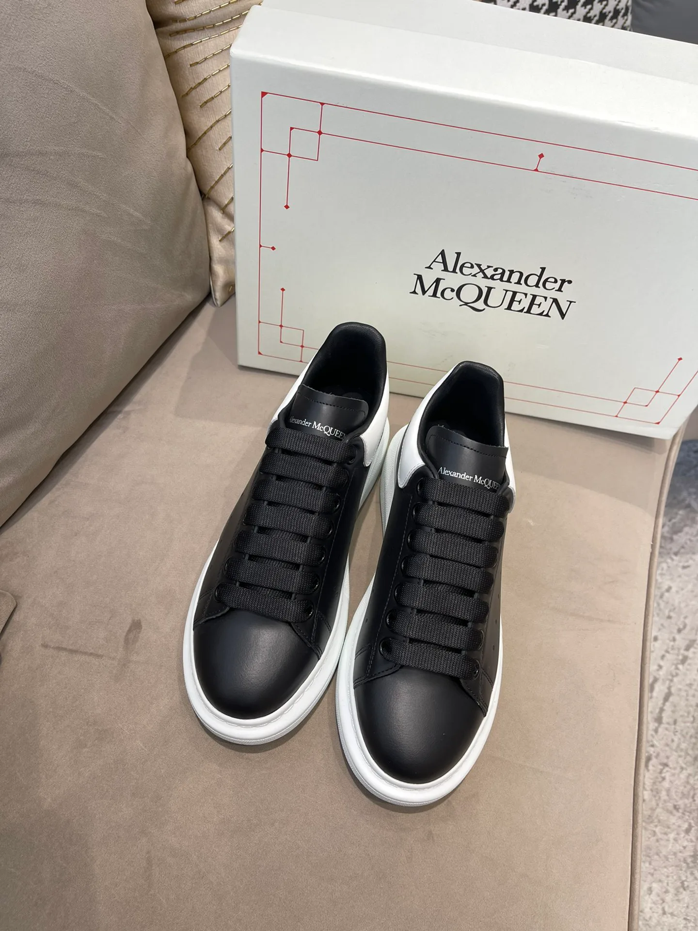 Кеды Женские Alexander Mcqueen 13287246