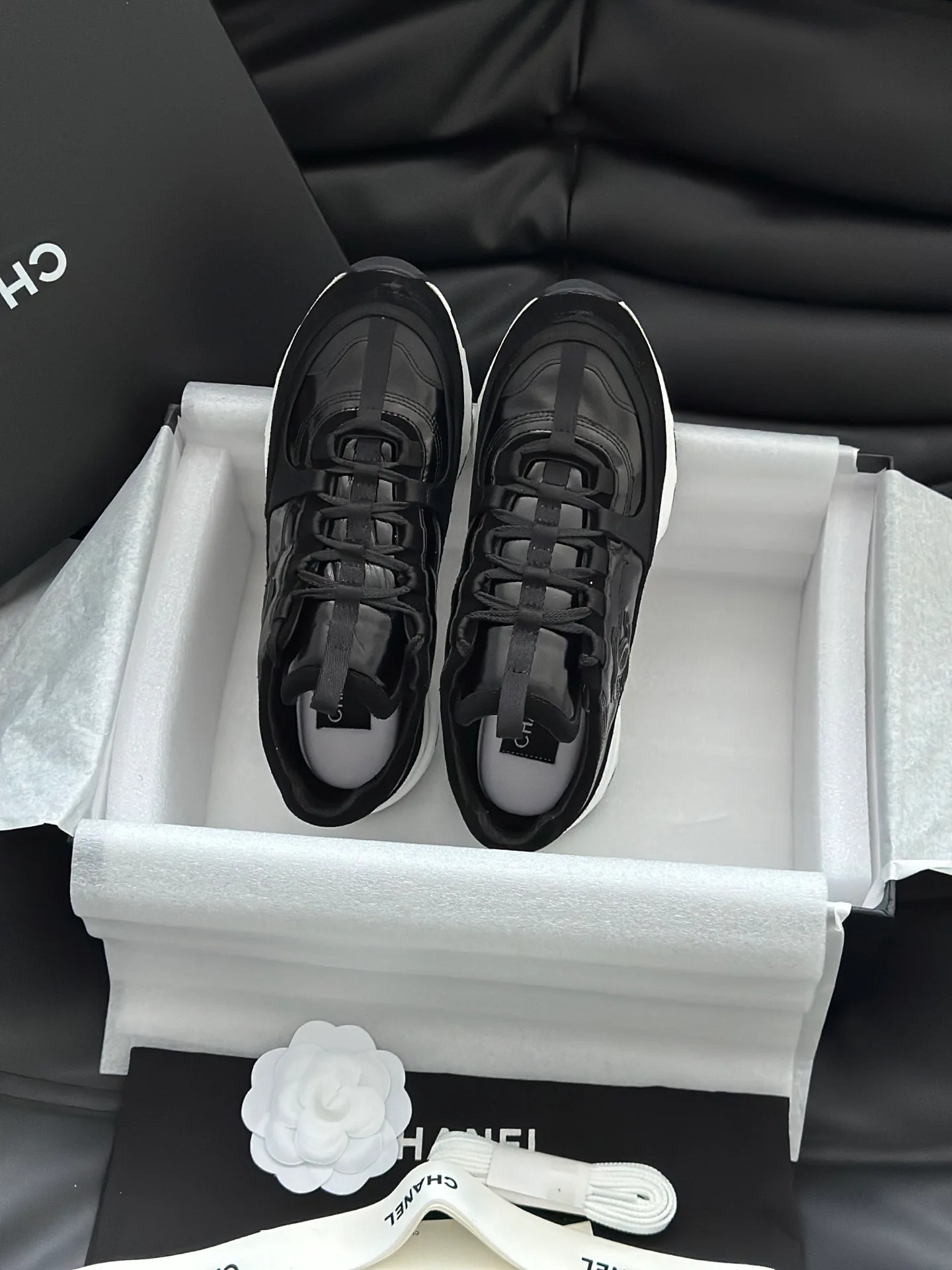 Кроссовки Женские Chanel 11508760