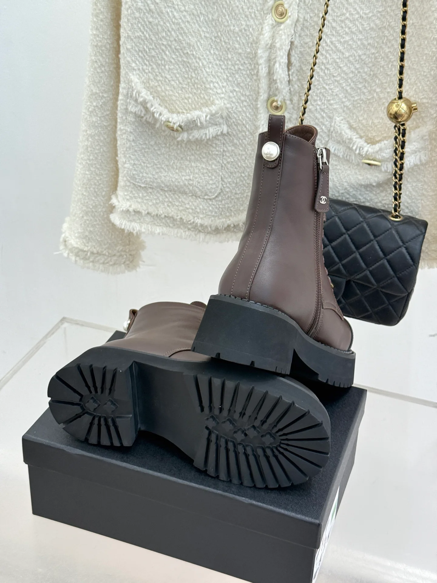 Ботинки Женские Chanel 19780079